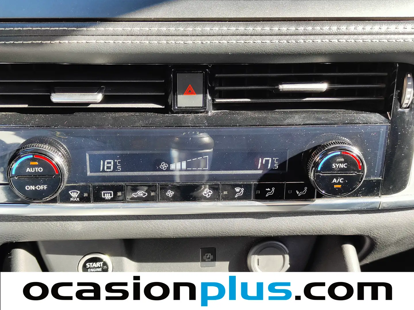 Foto Nissan QASHQAI Nissan Qashqai DIG-T 140 N-Connecta (140 CV)