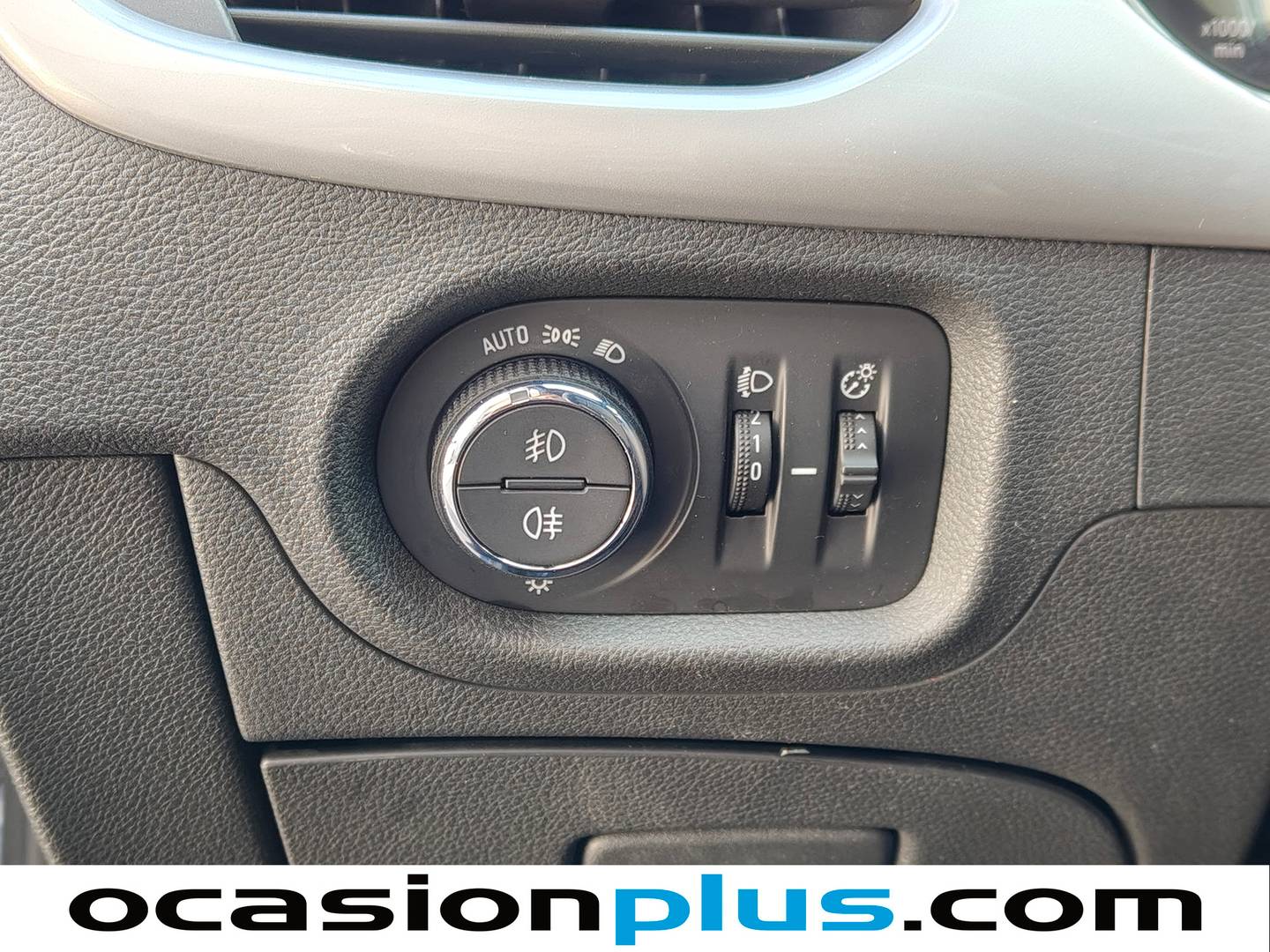 Extras del Opel Astra Opel Astra Sports Tourer 1.2 Turbo SHT GS Line (130 CV)