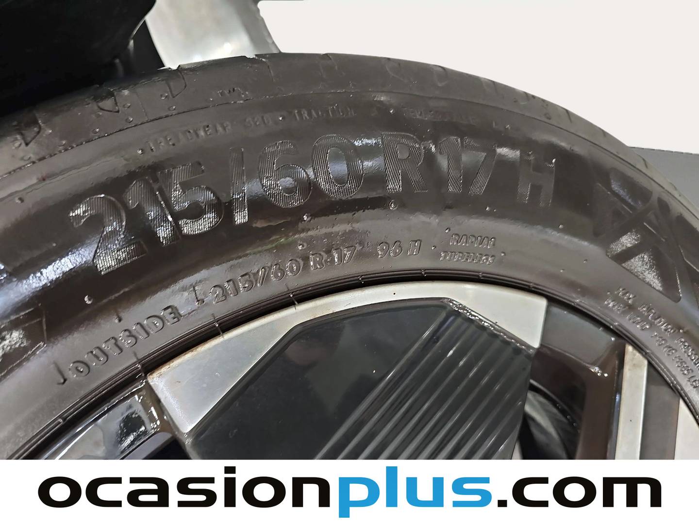 Foto Peugeot 2008 Peugeot 2008 PureTech 100 S&S Allure (100 CV)