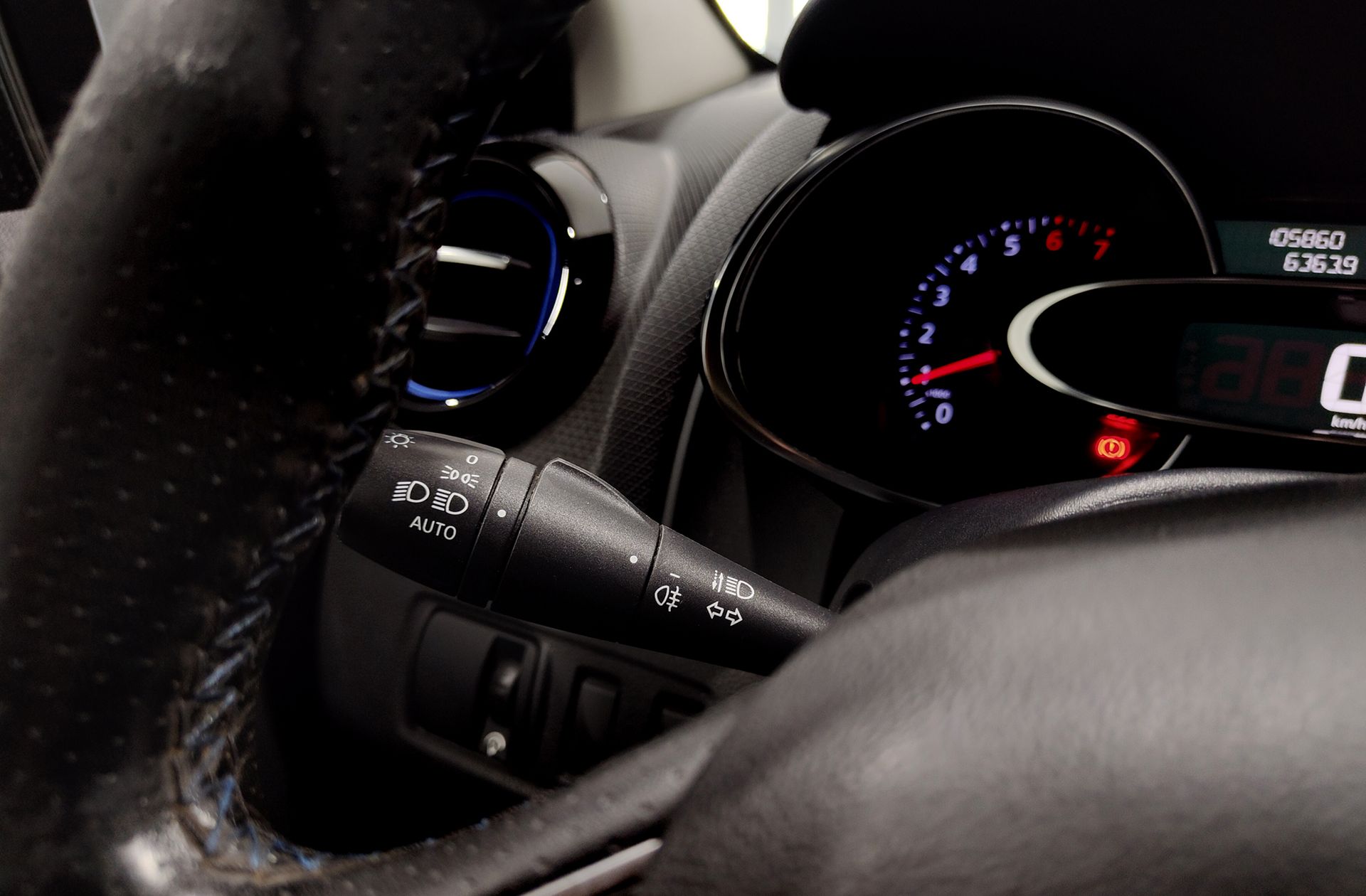 Renault Clio Sport Tourer Zen TCe EDC Pack GT Line - foto 27