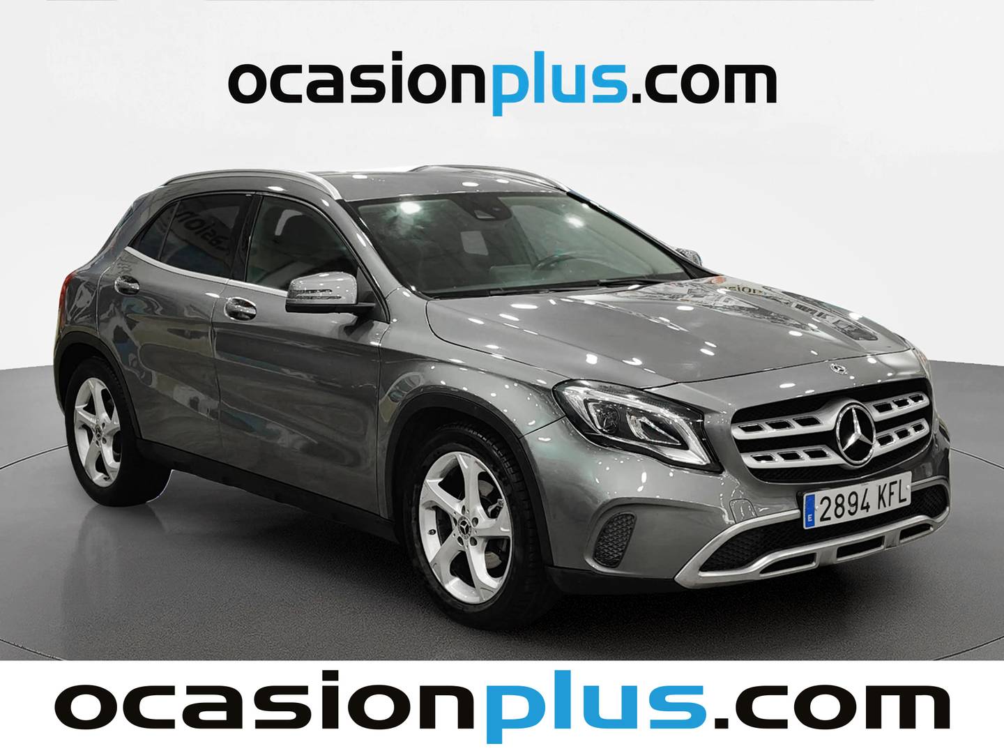 Foto delantera Mercedes GLA Mercedes GLA 180 (122 CV) derecha