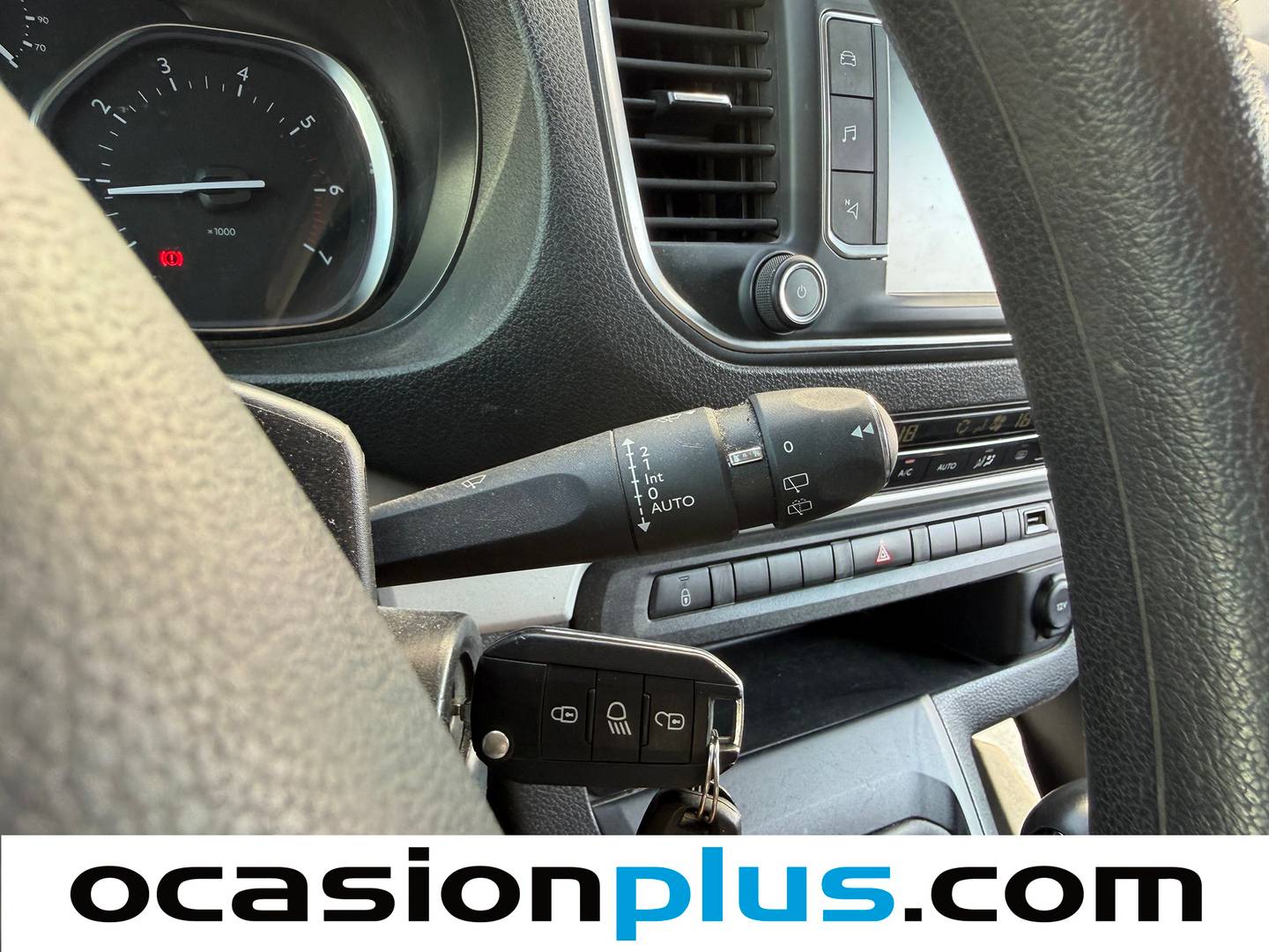Accesorios del Toyota Proace Verso Toyota Proace Verso 2.0 D SHUTTLE + PACK ACTIVE L1 (150 CV) 9 plazas