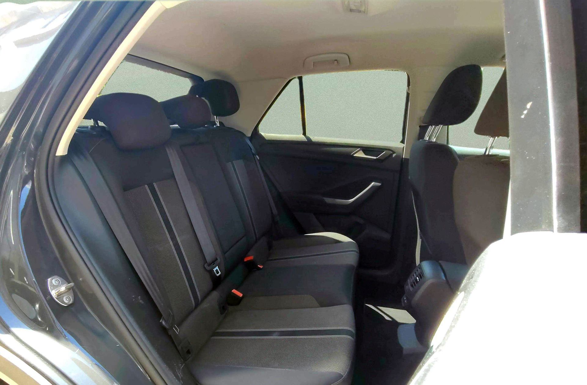 Volkswagen T-Roc Advance 1.0 TSI - foto 16