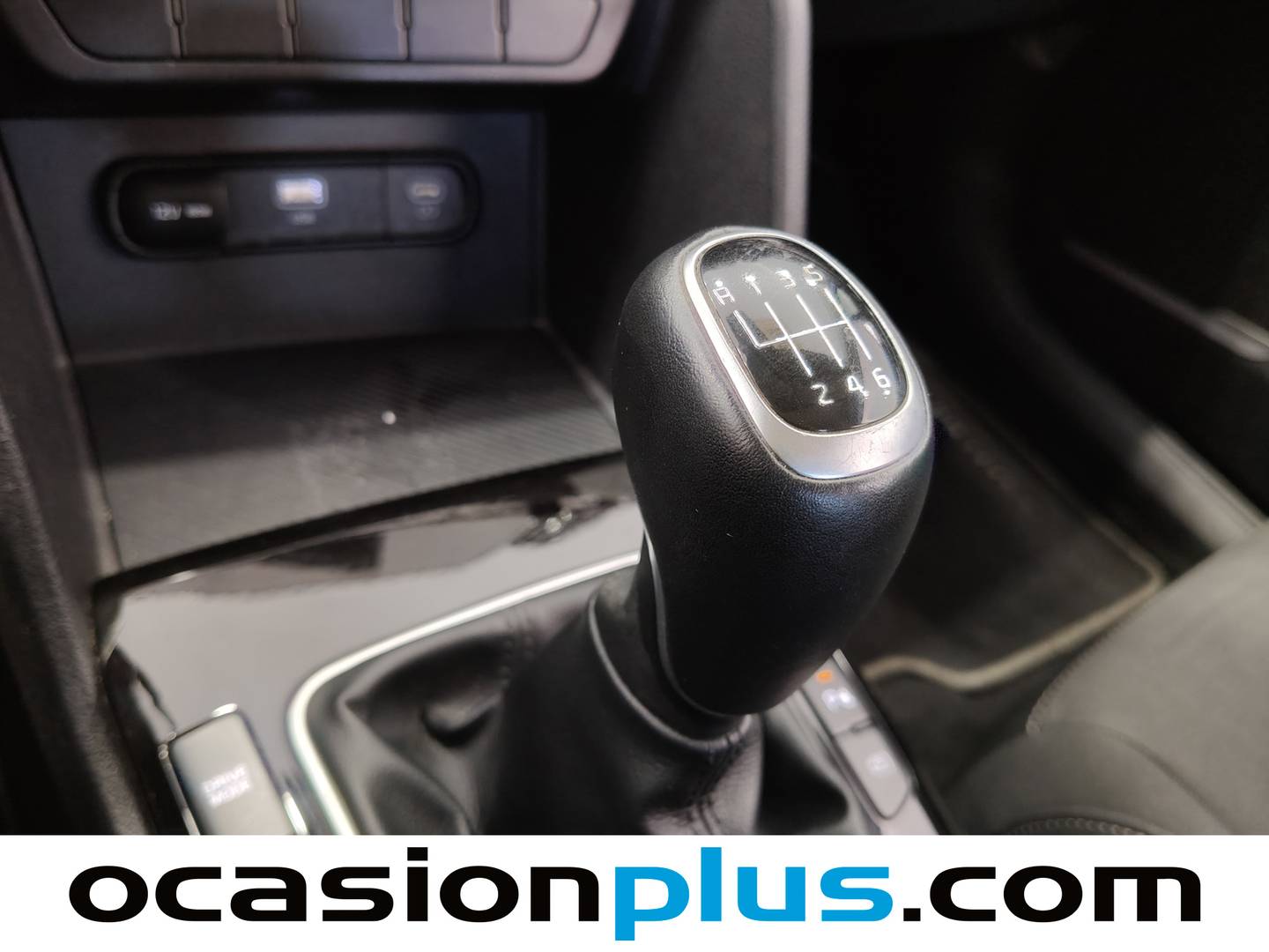 KIA Sportage KIA Sportage 1.6 CRDi MHEV Business 4x2 (136 CV) de segunda mano