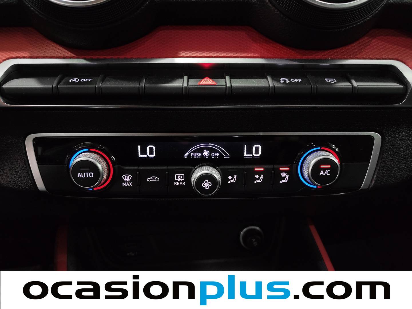 Foto Audi Q2 Audi Q2 sport 30 TDI (116 CV) S tronic