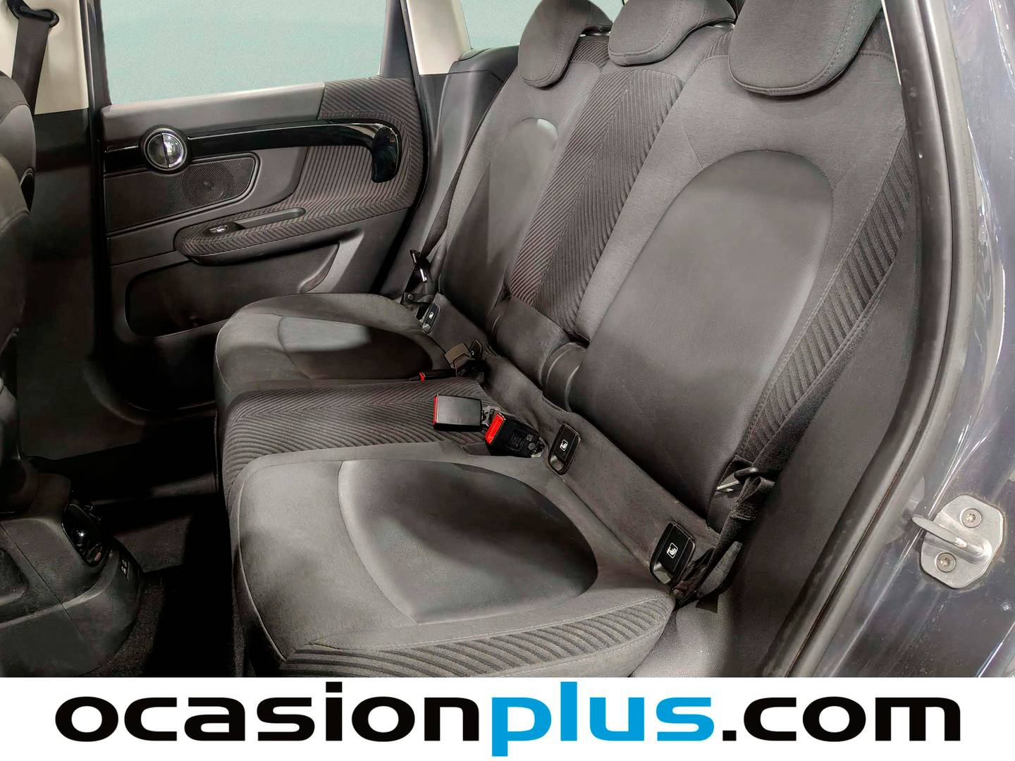 Foto asientos traseros Mini Countryman Mini MINI Countryman S E ALL4 165 kW (224 CV)