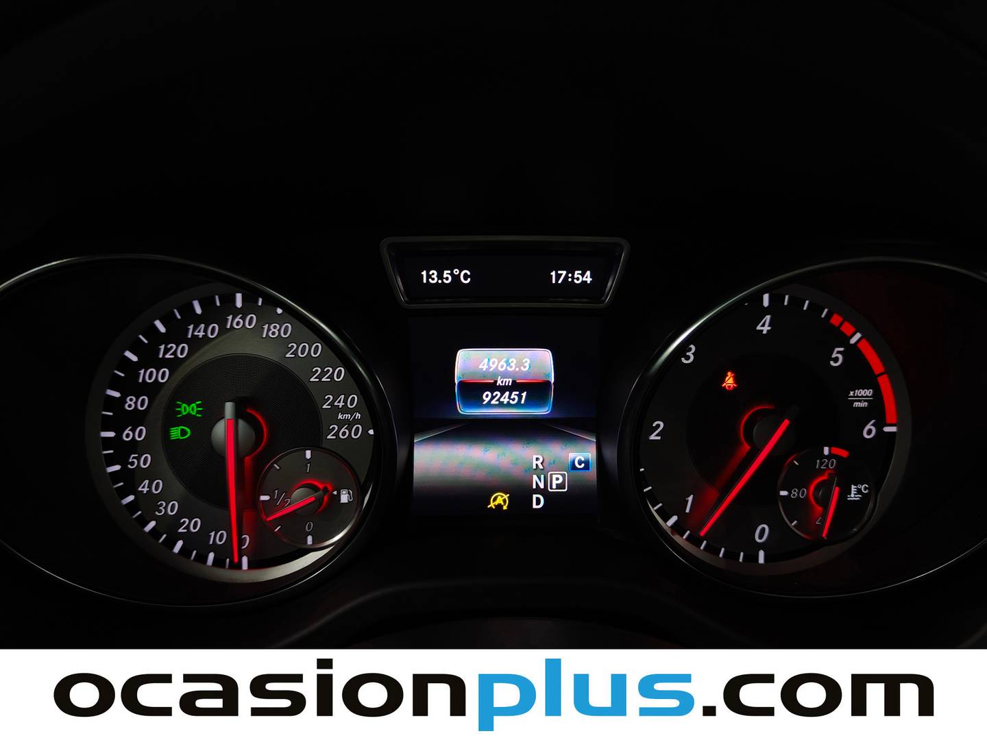 Foto Mercedes GLA Mercedes GLA GLA 200 d AMG Line 100 kW (136 CV)