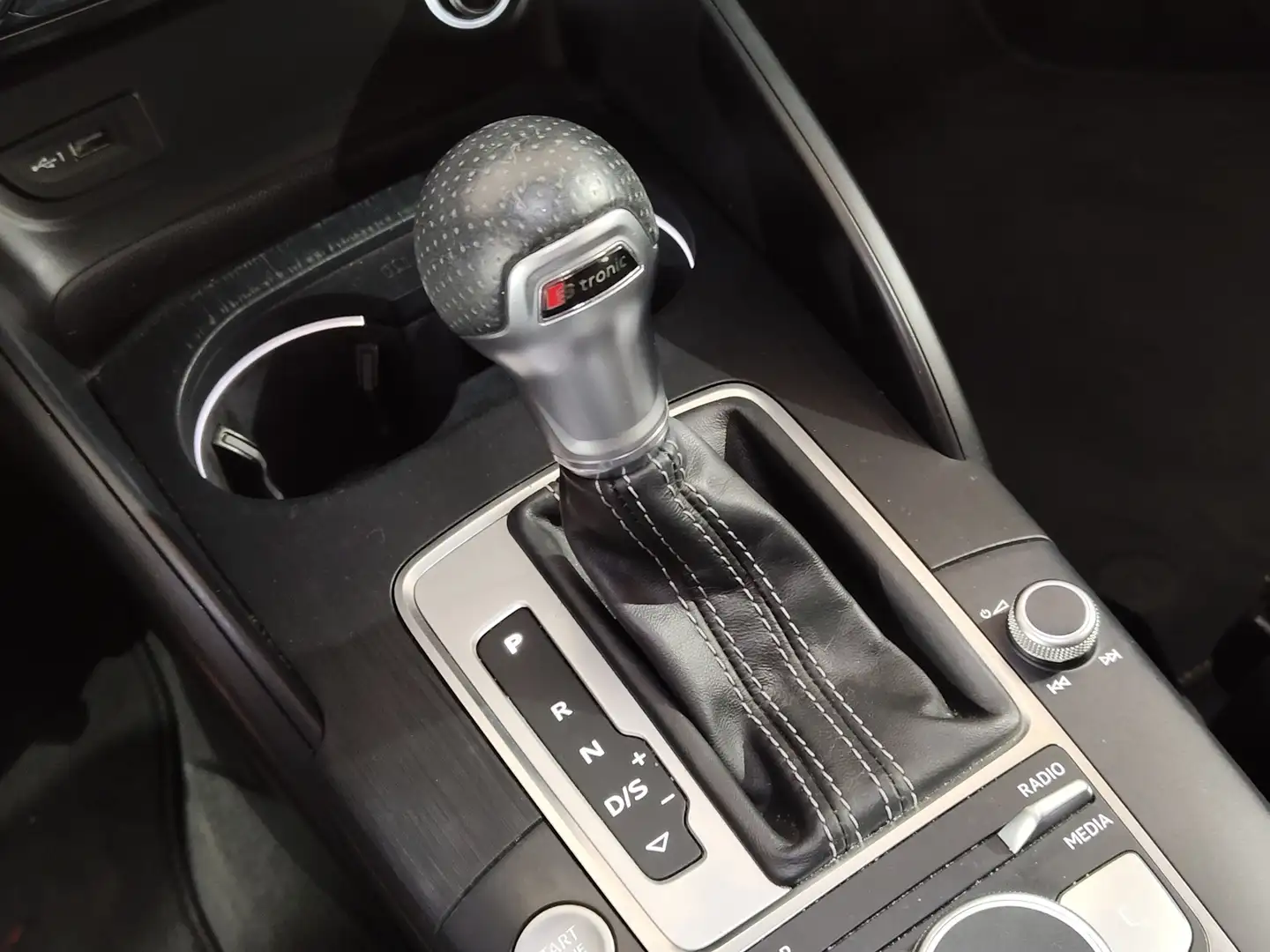 Foto Audi A3 Audi A3 Sportback Sportback ALL-IN edition 35 TFSI (150 CV) S tronic