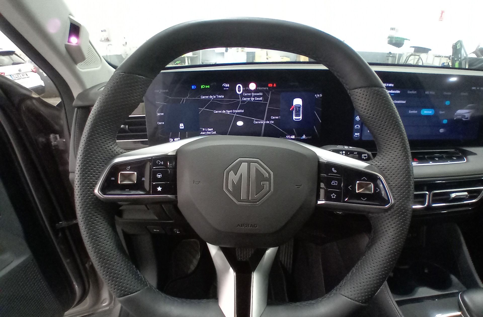 MG HS 1.5T Luxury DCT - foto 21