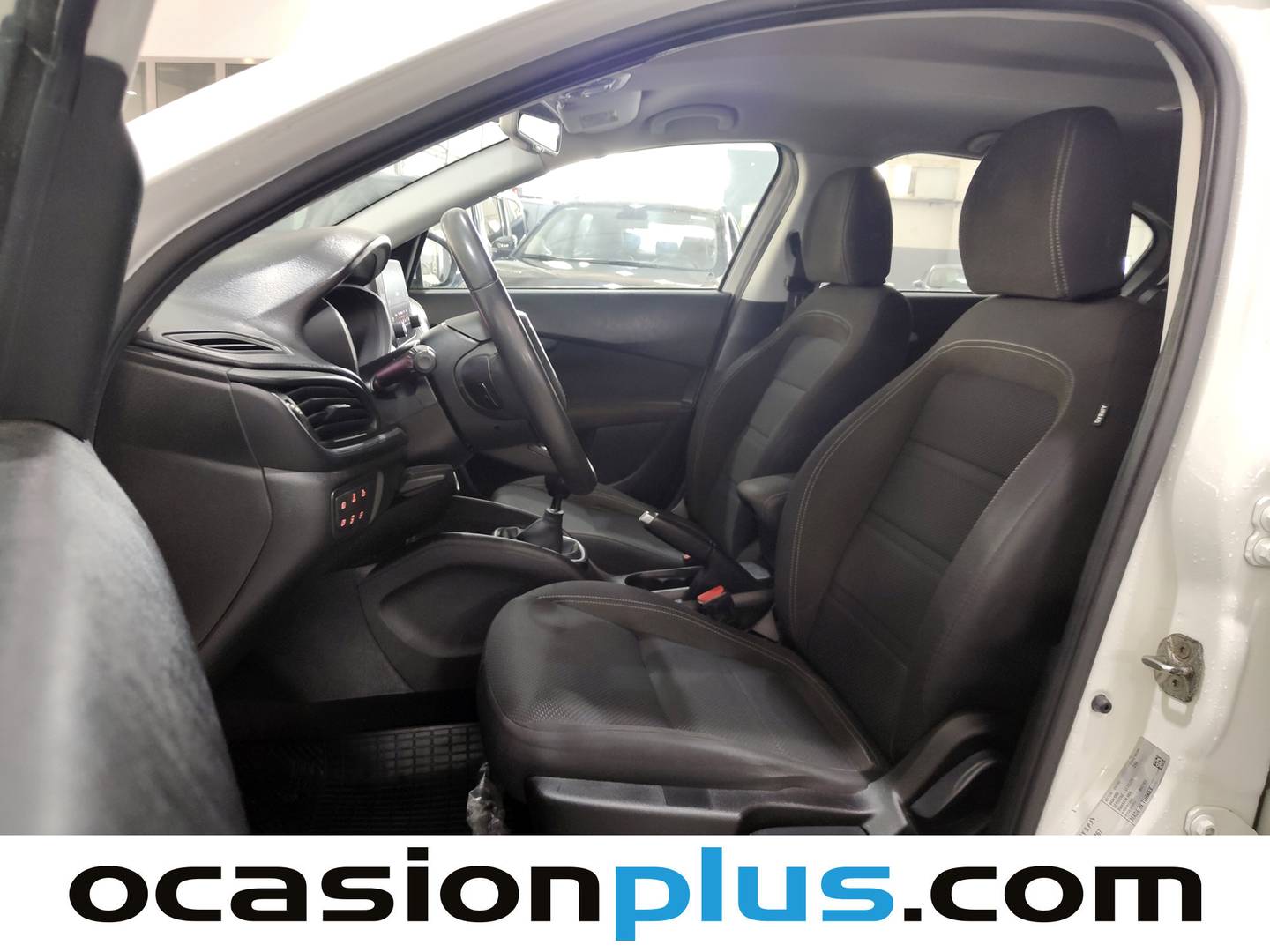Foto asientos delanteros Fiat Tipo Fiat Tipo 1.4 Fire Lounge (95 CV)