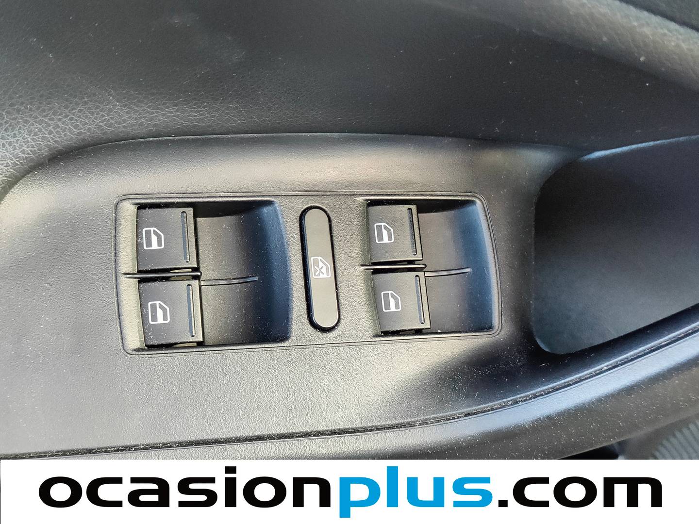 Foto Seat Ibiza SEAT Ibiza ST 1.2 TSI Style Connect Last Ed (90 CV)
