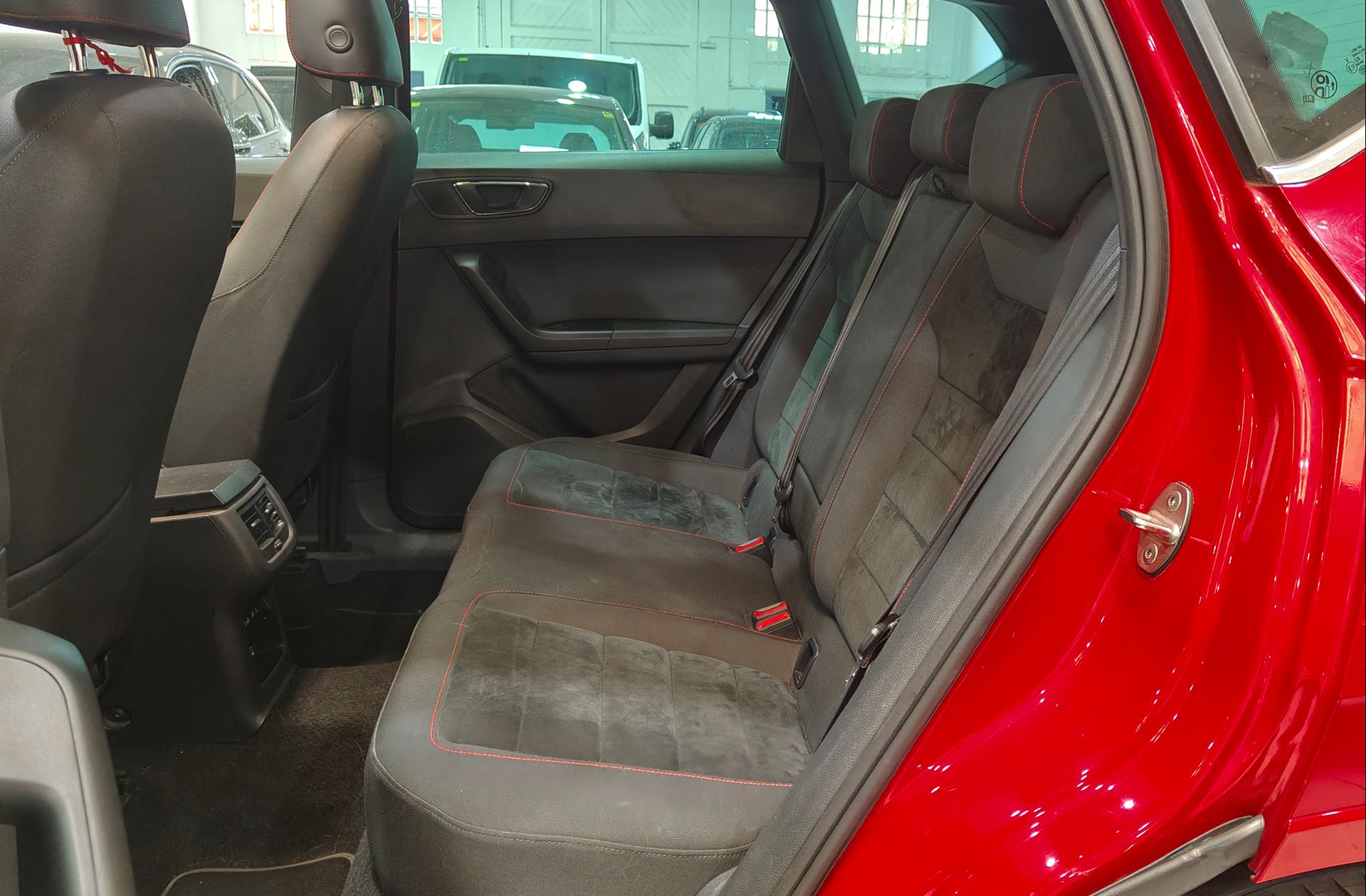 SEAT Ateca 2.0 TSI FR 4Drive DSG - foto 18