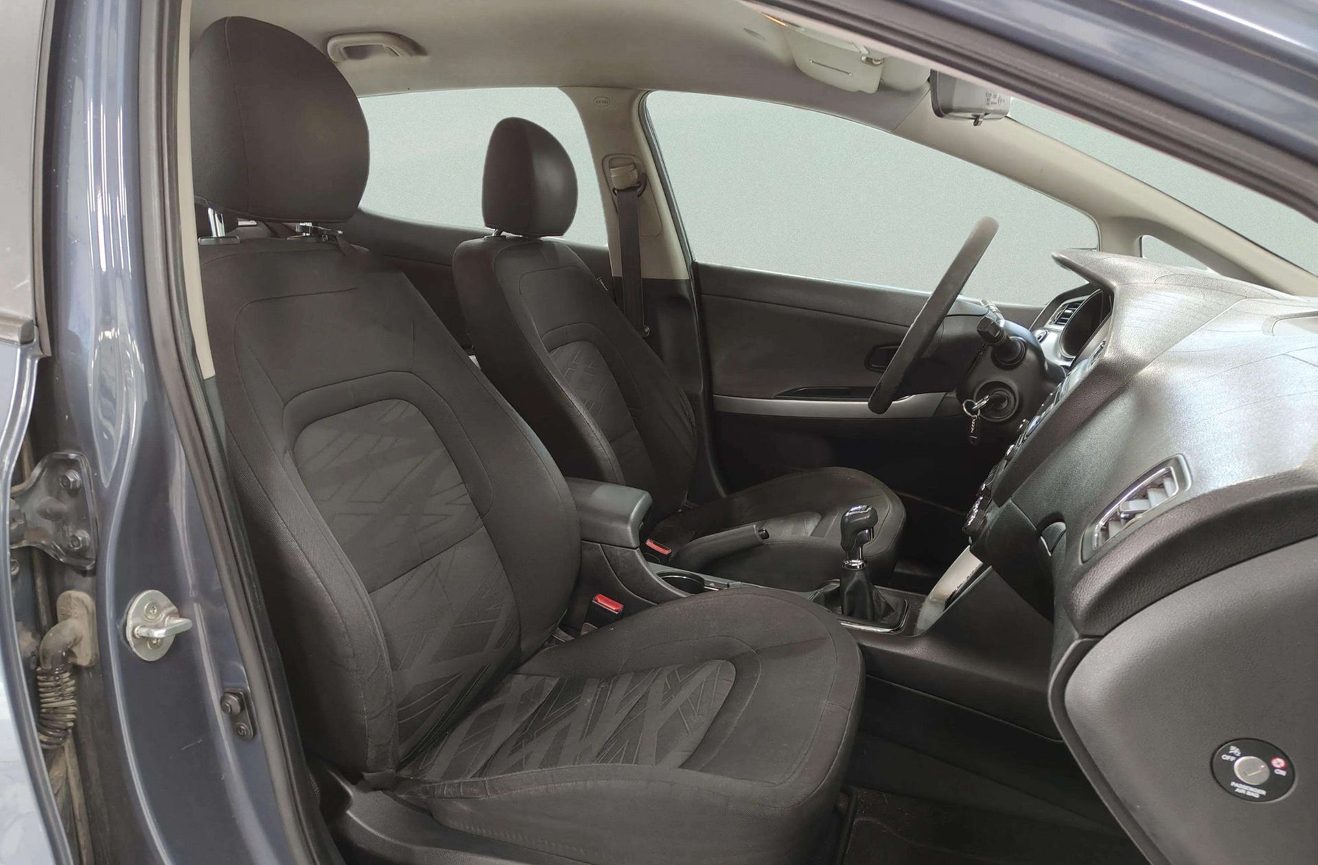 Kia Ceed 1.4 CRDi WGT Concept - foto 17