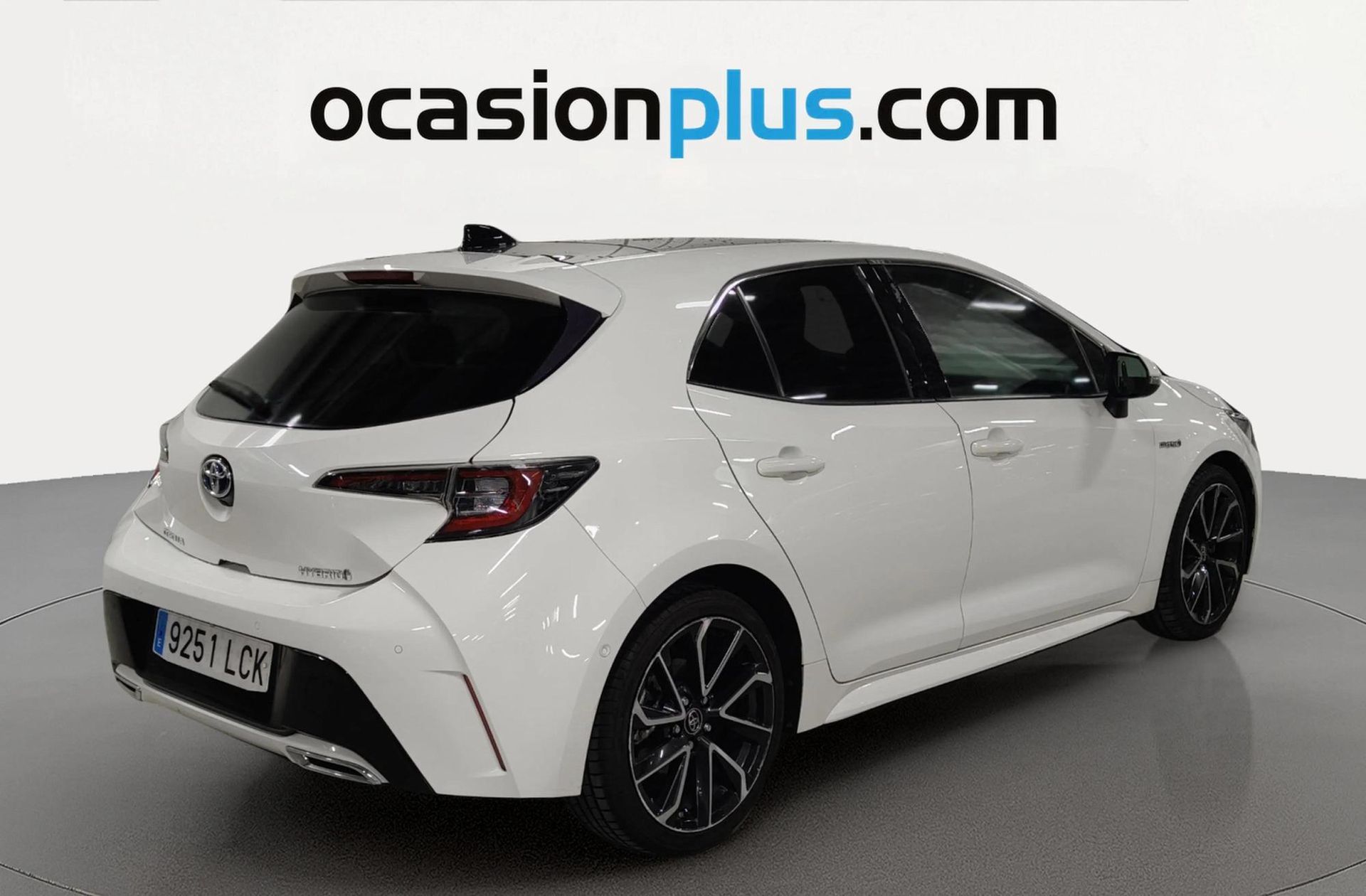 Toyota Corolla 180H Advance E-CVT - foto 4