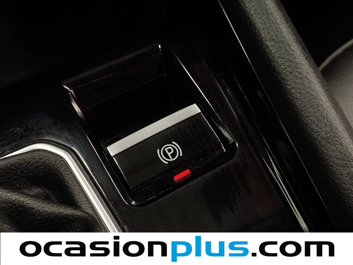 Foto Jeep Compass Jeep Compass 1.3 Gse Night Eagle FWD MT (130 CV)