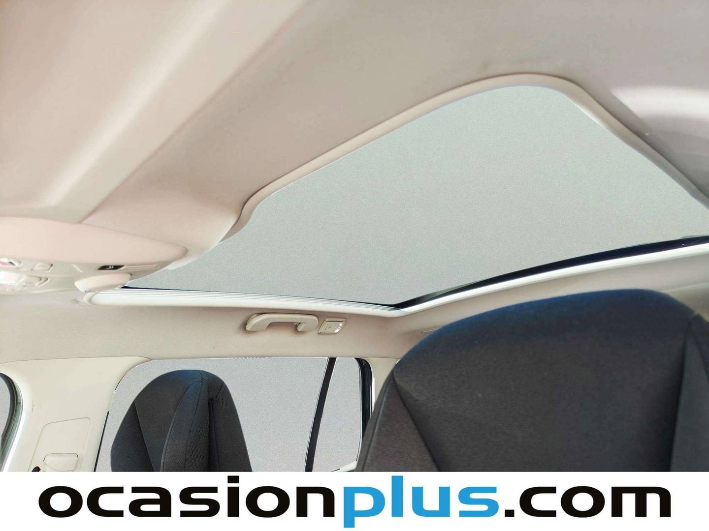 Equipamiento del Citroën Grand C4 Picasso Citroen Grand C4 Picasso BlueHDi 150 Airdream Exclusive 7 Plazas (150 CV)