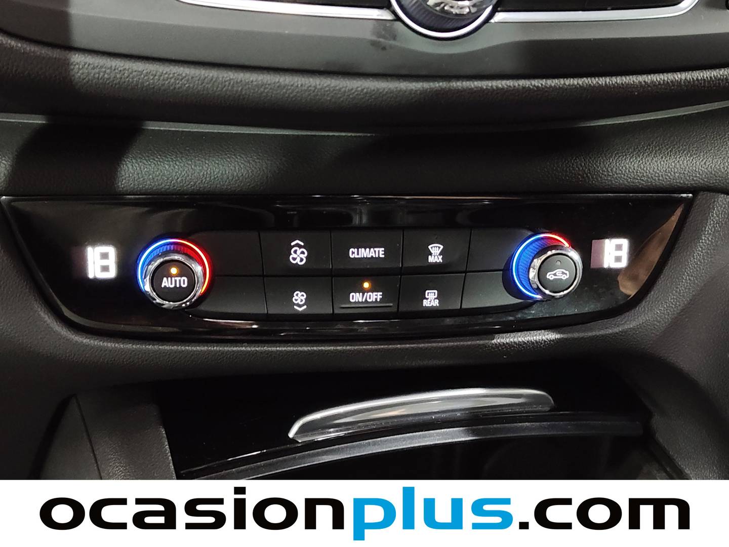 Foto Opel Insignia Opel Insignia 1.5 Turbo XFL Selective (140 CV)