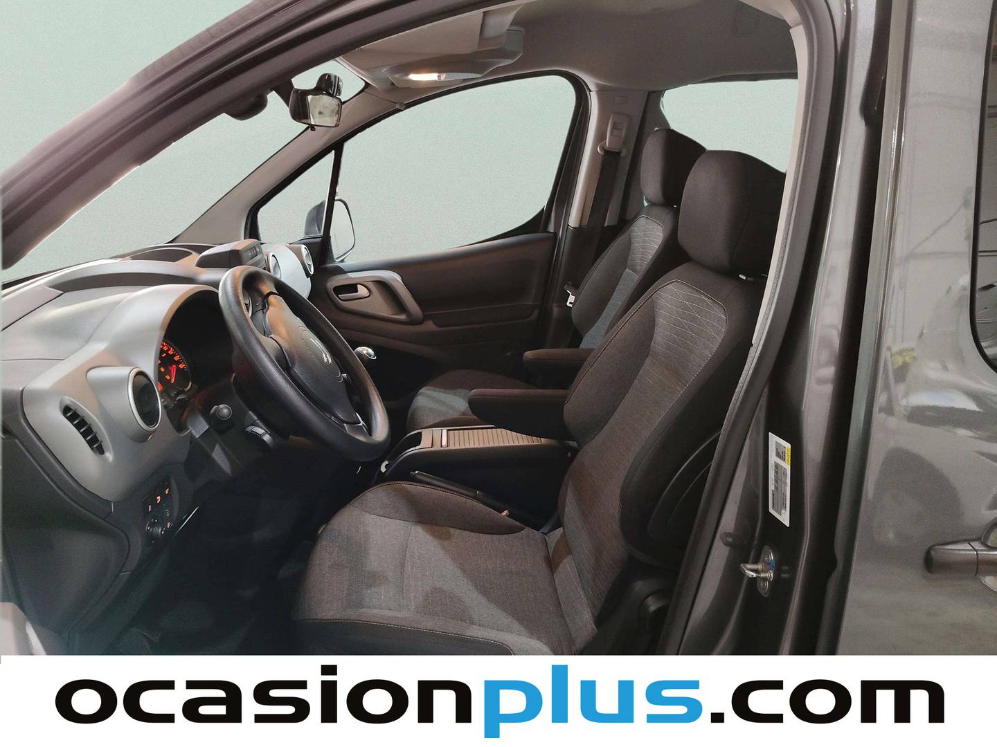 Foto asientos delanteros Citroën Berlingo Citroën Berlingo Multispace 20 Aniversario PureTech (110 CV)