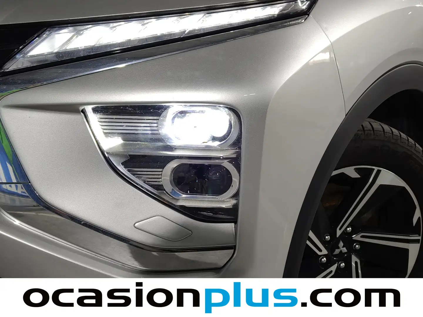 Foto Mitsubishi Eclipse Cross Mitsubishi Eclipse Cross 2.4 PHEV Kaiteki+ 4WD Auto (188 CV)