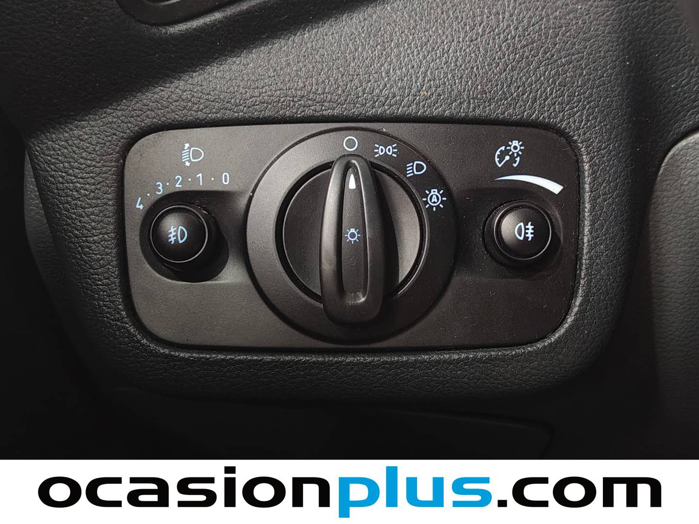 Extras y acabados del Ford C-Max Ford C-Max 1.0 EcoBoost S&S Trend (100 CV)