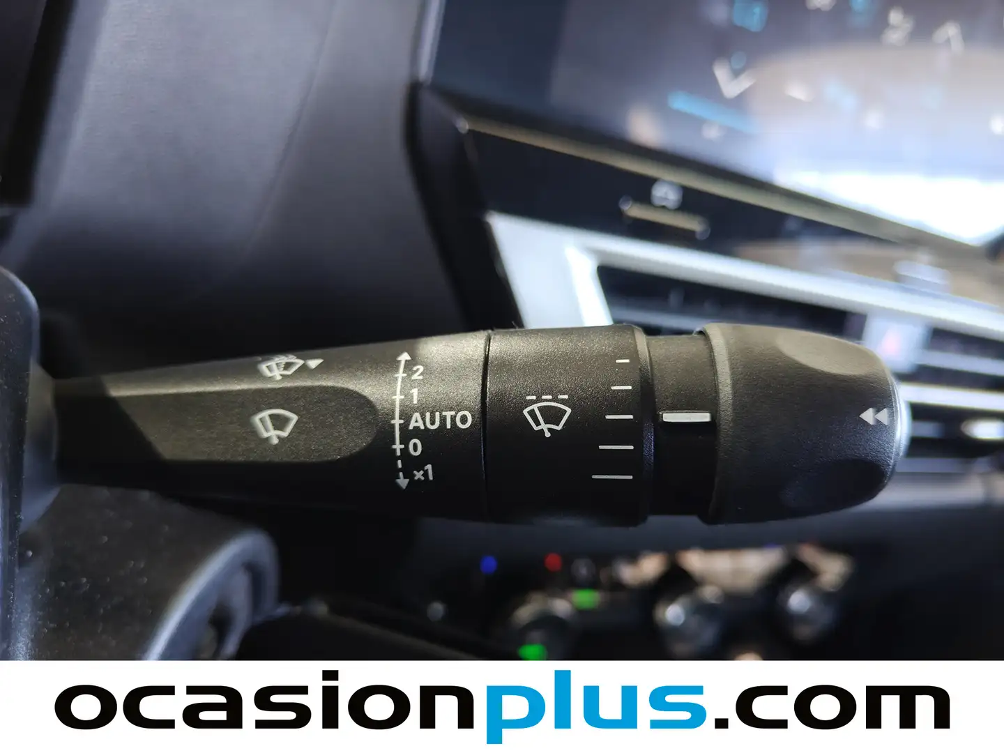 Foto Citroën C4 X Citroen C4 X PureTech 100 S&S 6v You (102 CV)