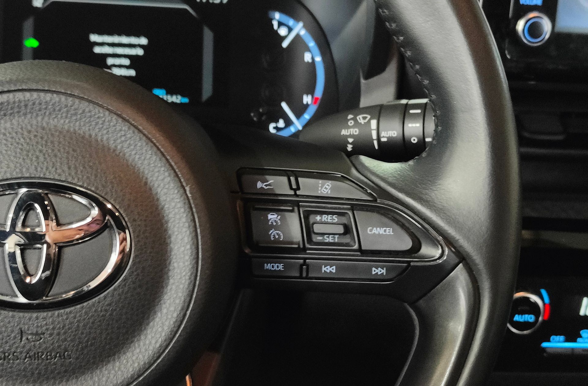Toyota Yaris Cross 120H Active Tech - foto 25