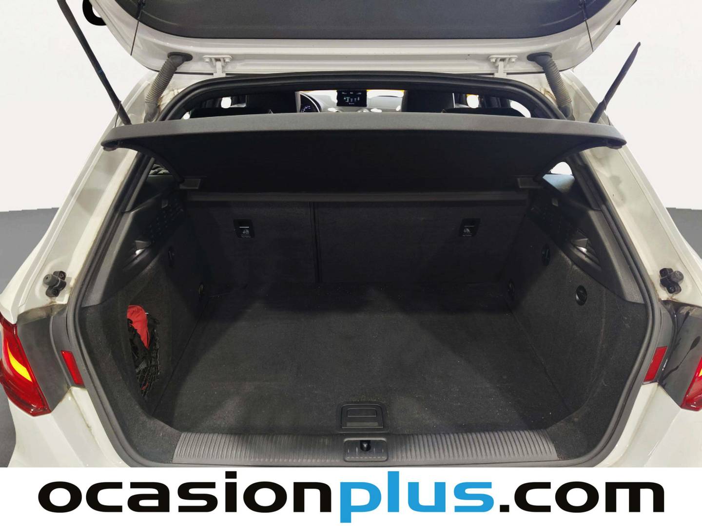 Fotos maletero Audi A3 Audi A3 Sportback S line edition 1.4 TFSI CoD ultra 150 CV