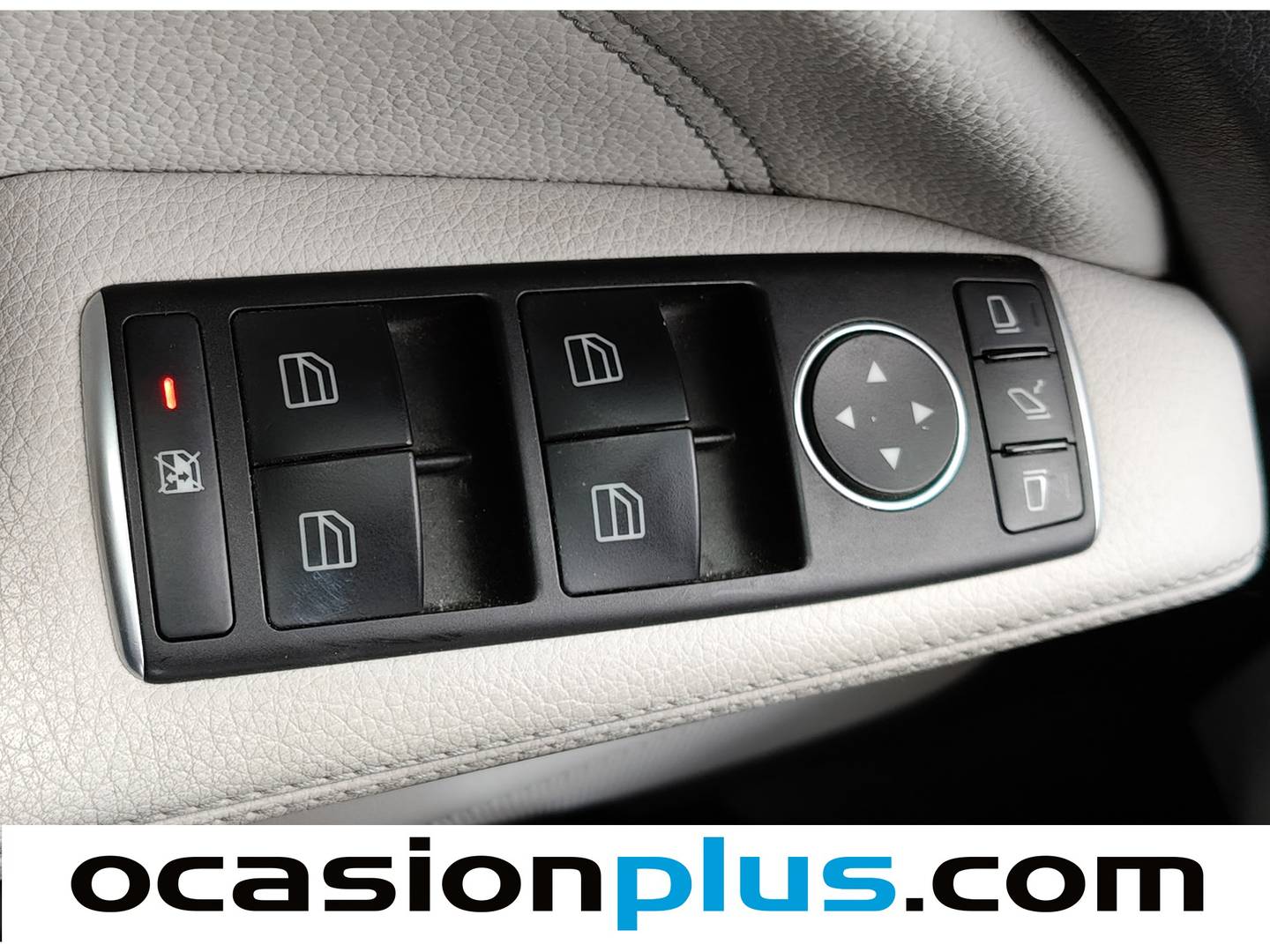 Foto Mercedes GLA Mercedes-Benz GLA GLA 200 d Style (136 CV)