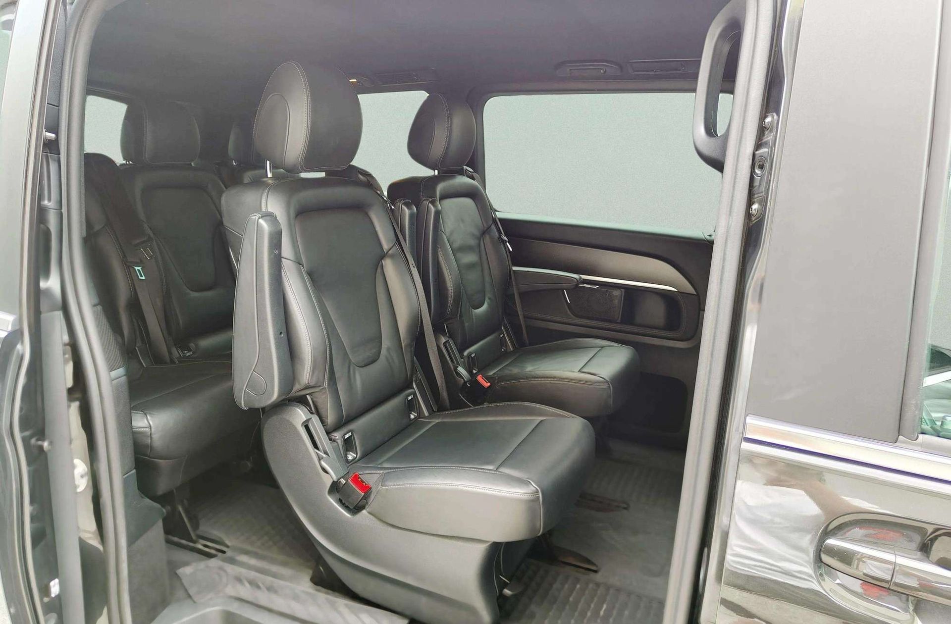 Mercedes-Benz Clase V V 300d Largo Avantgarde 7 plazas - foto 27