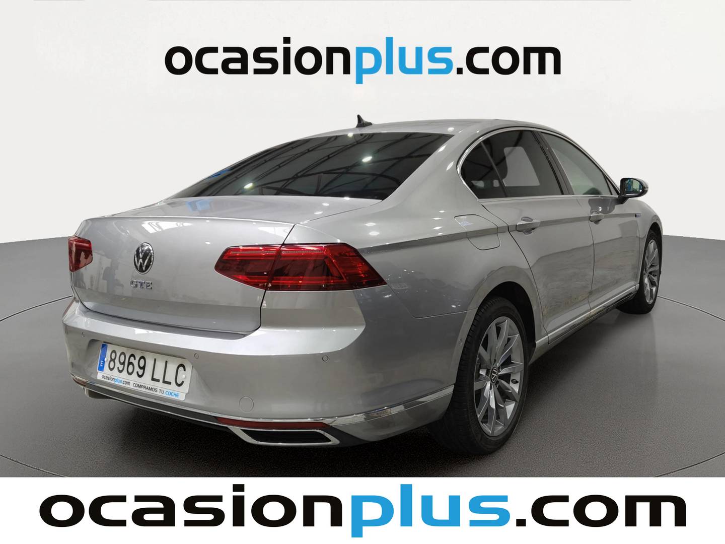 Foto trasera Volkswagen Passat Volkswagen Passat GTE 1.4 TSI e-Power (218 CV) DSG derecha
