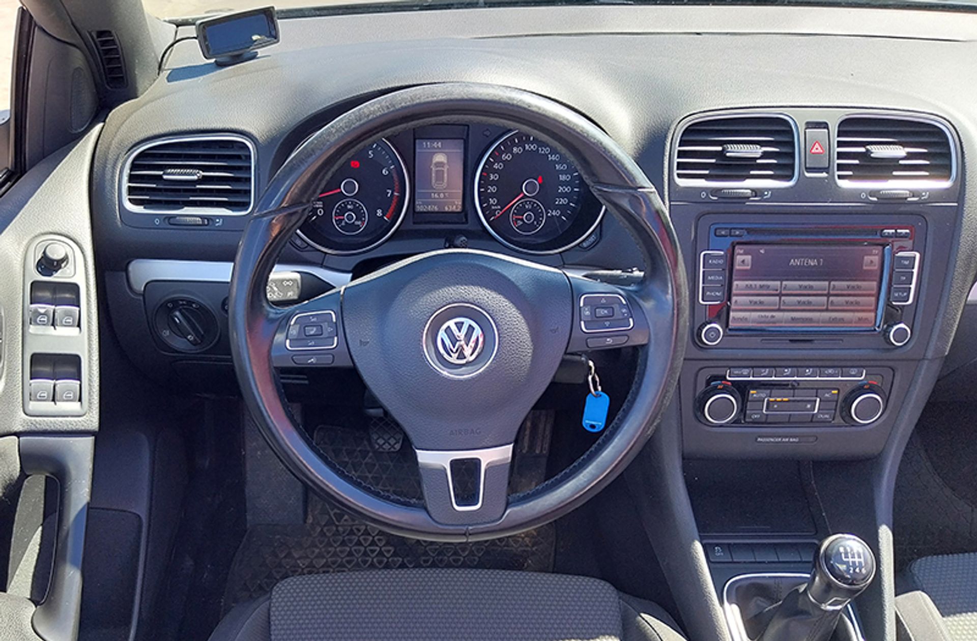 Volkswagen Golf Cabrio 1.2 TSI - foto 19