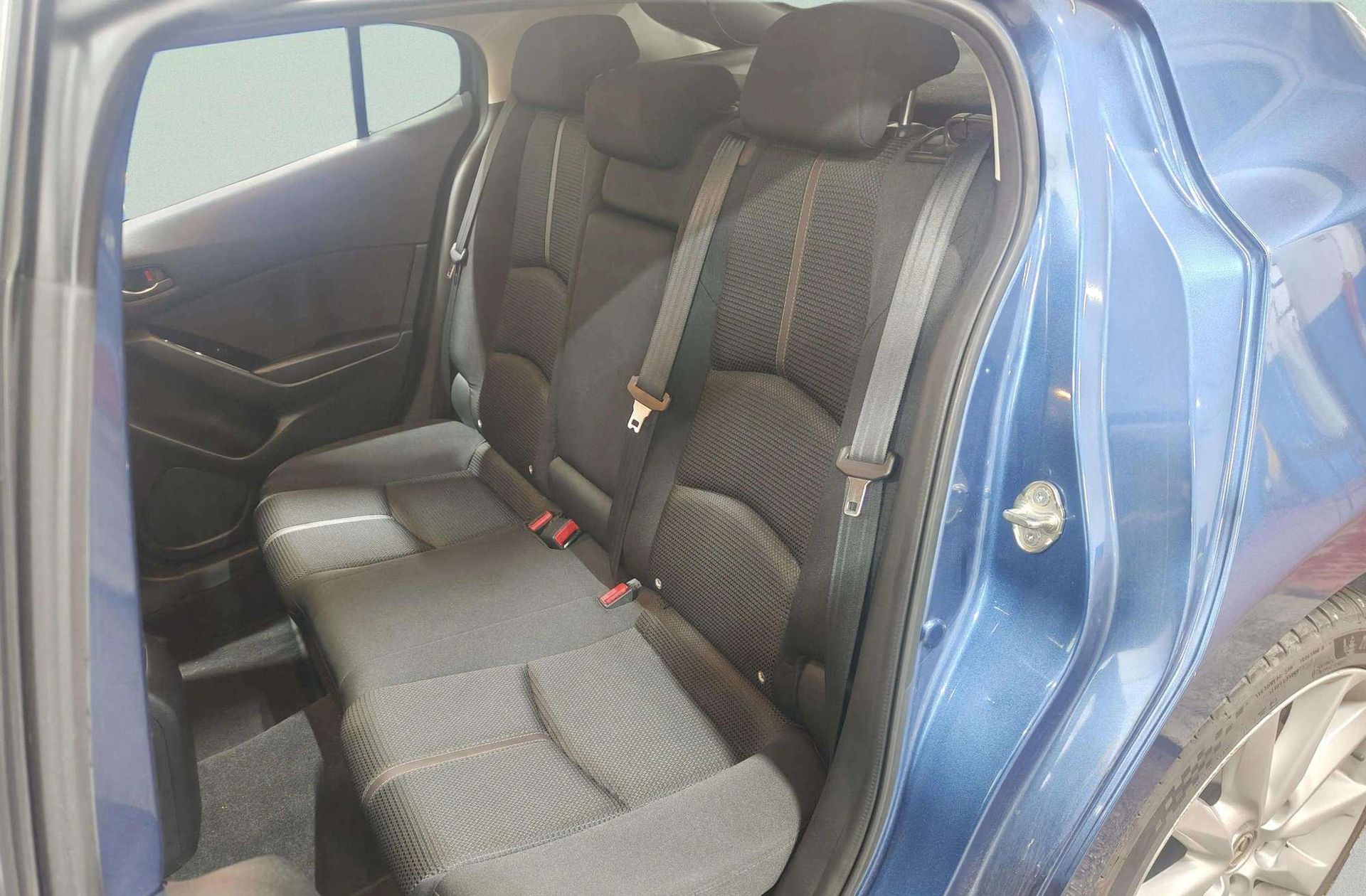 Mazda Mazda3 2.0 GE Luxury+Navegador - foto 13