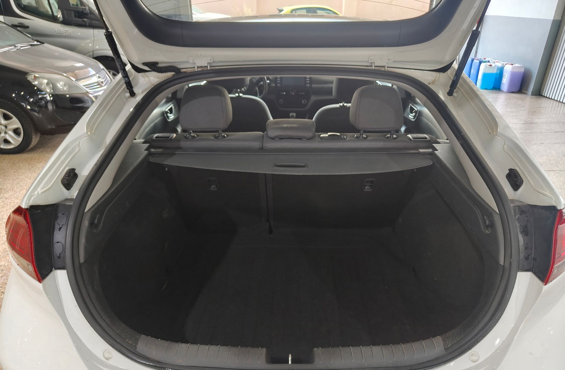 Hyundai Ioniq 1.6 GDI HEV Klass LE DT - foto 16