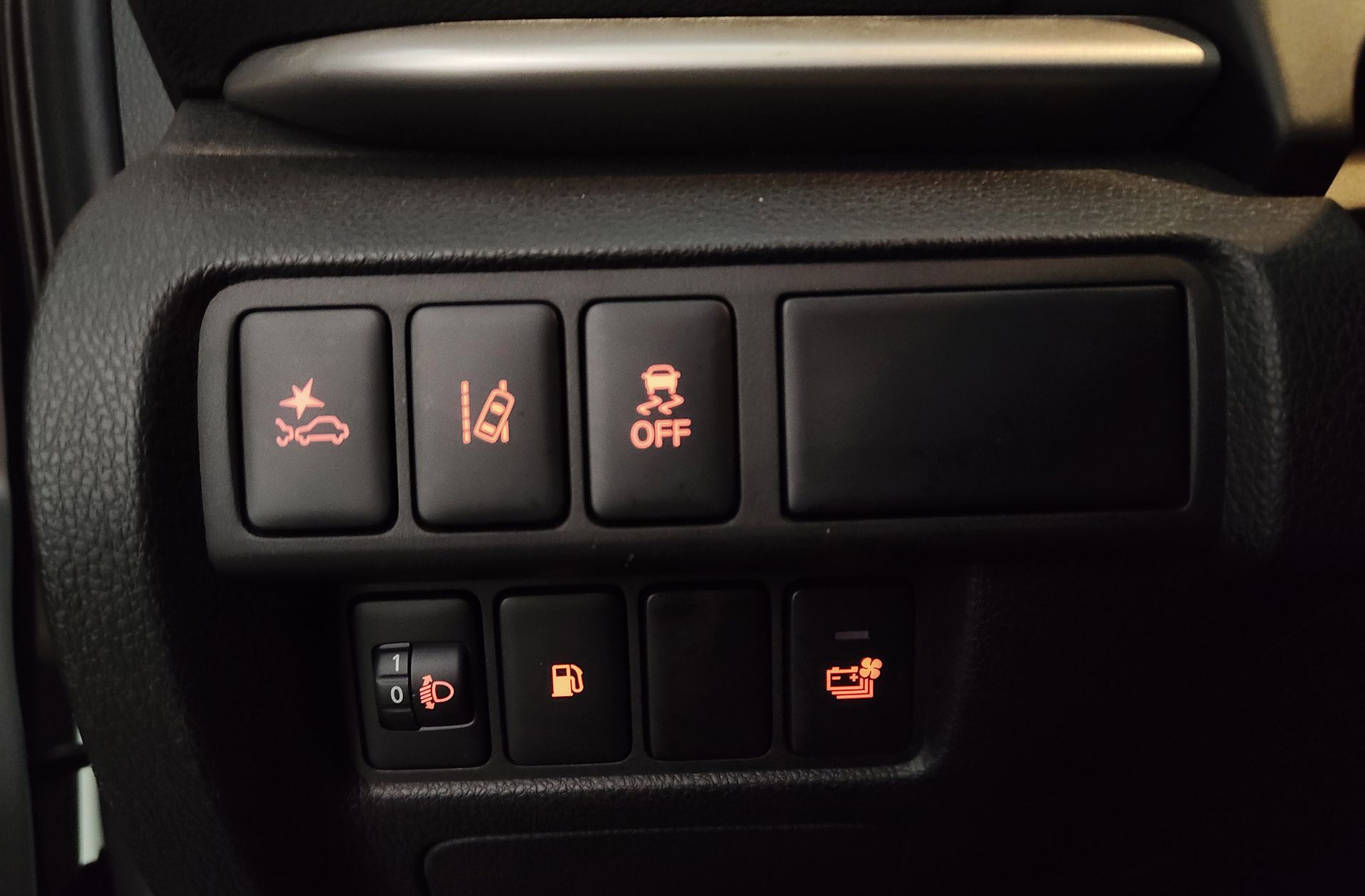 Mitsubishi Eclipse Cross 2.4 PHEV Kaiteki 4WD - foto 10