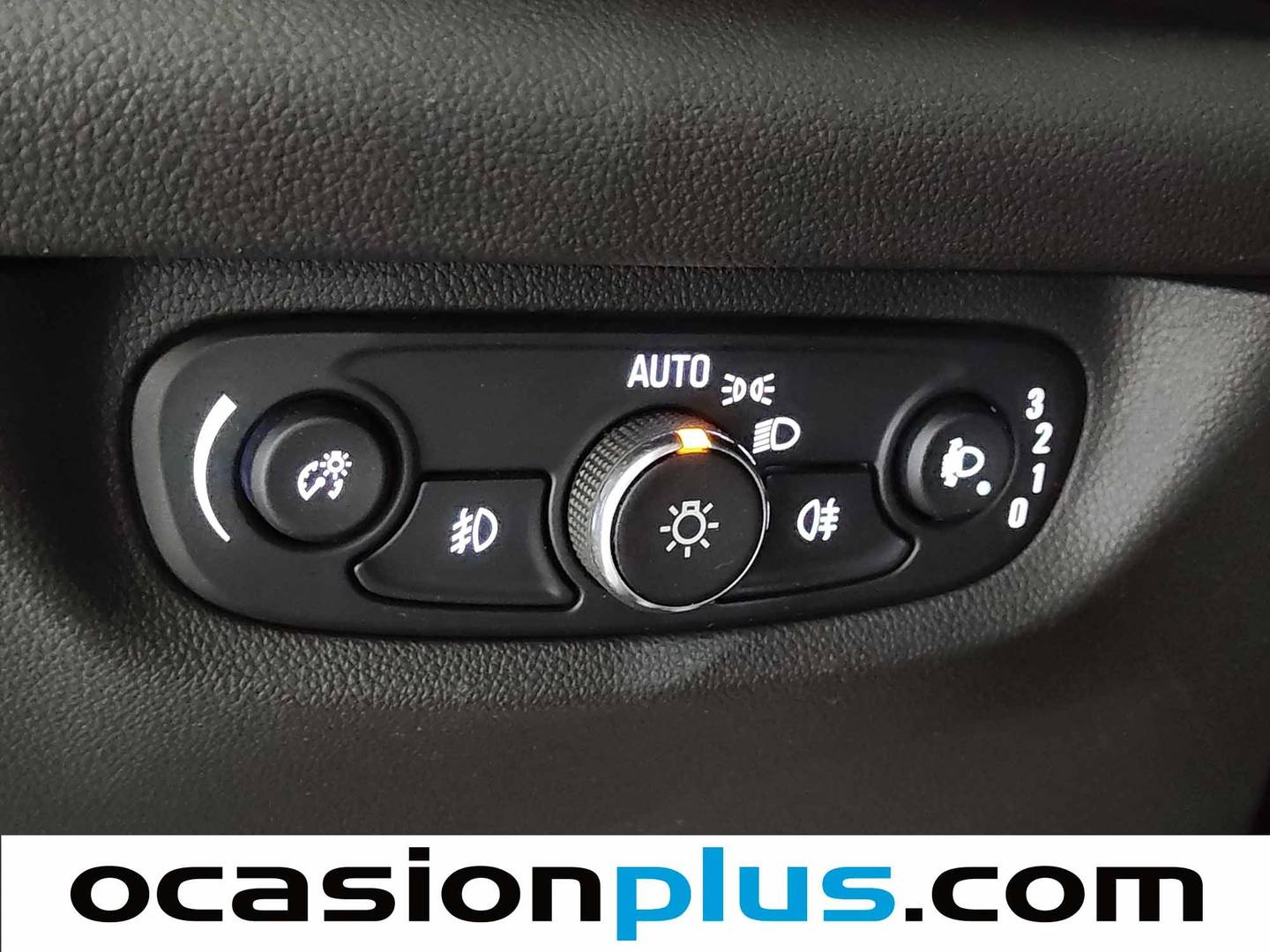 Opel Insignia Opel Insignia 1.6 CDTI S&S Turbo D Selective (136 CV) seminuevo