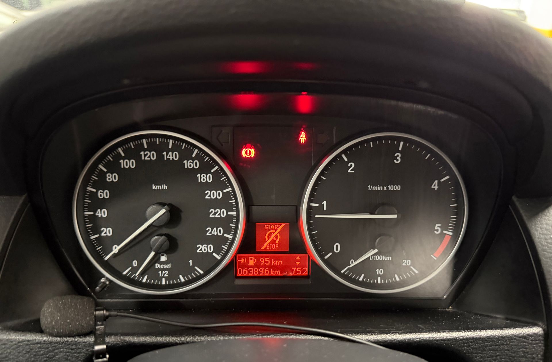 BMW X1 sDrive16d - foto 19