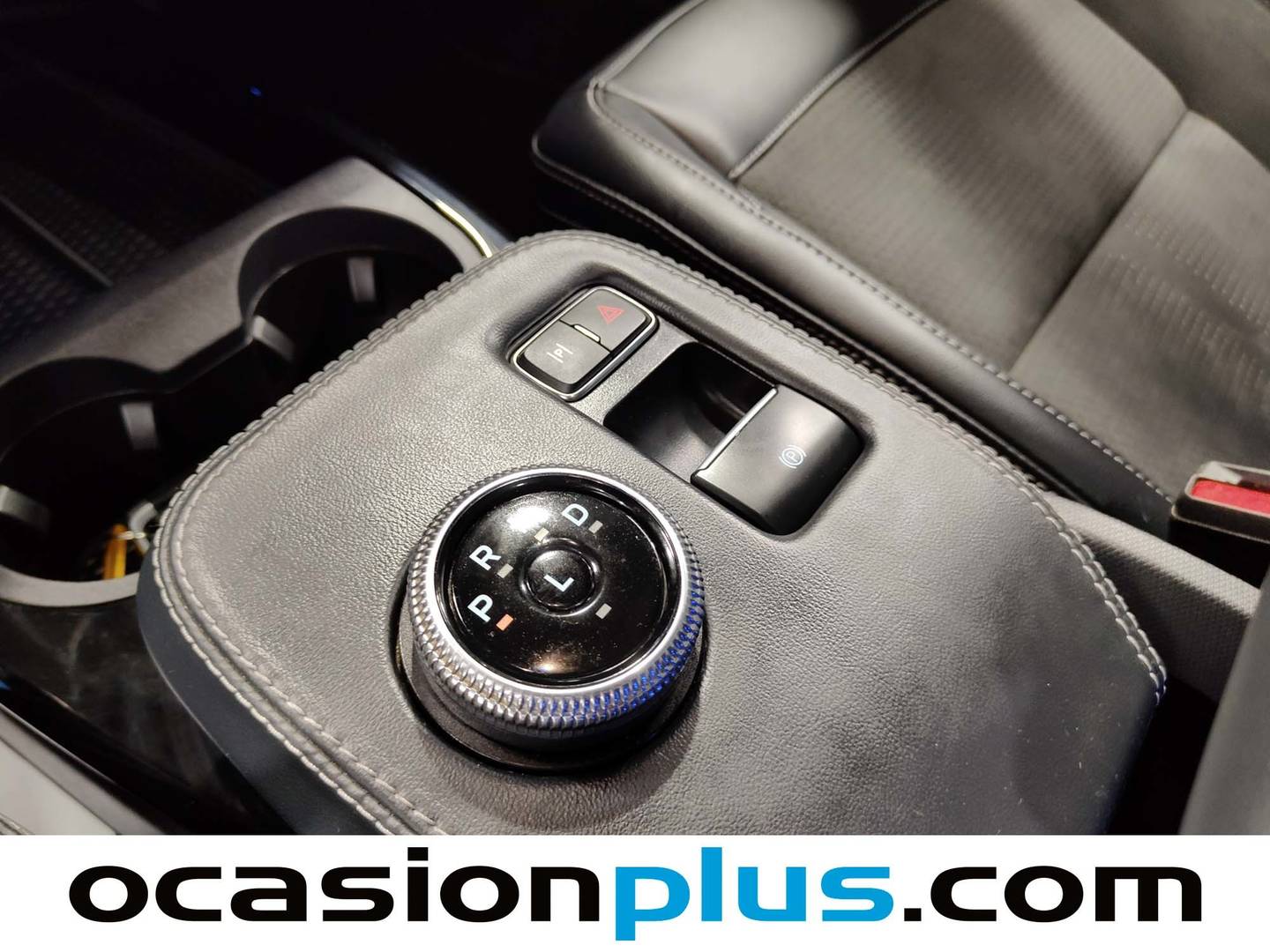 Extras y acabados del Ford Mustang Mach-E Ford Mustang Mach-E GT AWD Batería 98.8Kwh (487 CV)