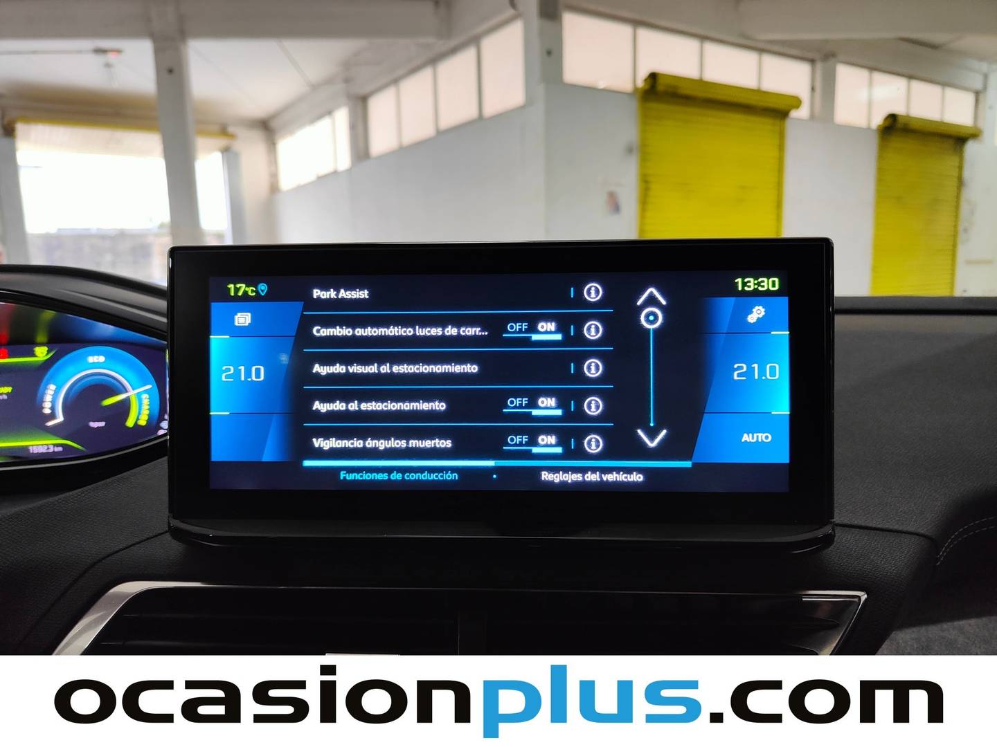 Foto Peugeot 3008 Hybrid Peugeot 3008 Hybrid 225 GT e-EAT8 (225 CV)