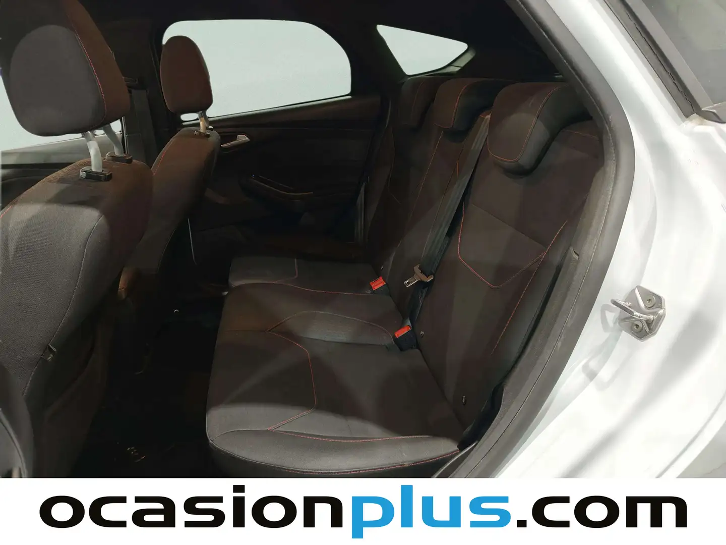 Foto Ford Focus Ford Focus 1.0 Ecoboost ST-Line Black&Red (125 CV)