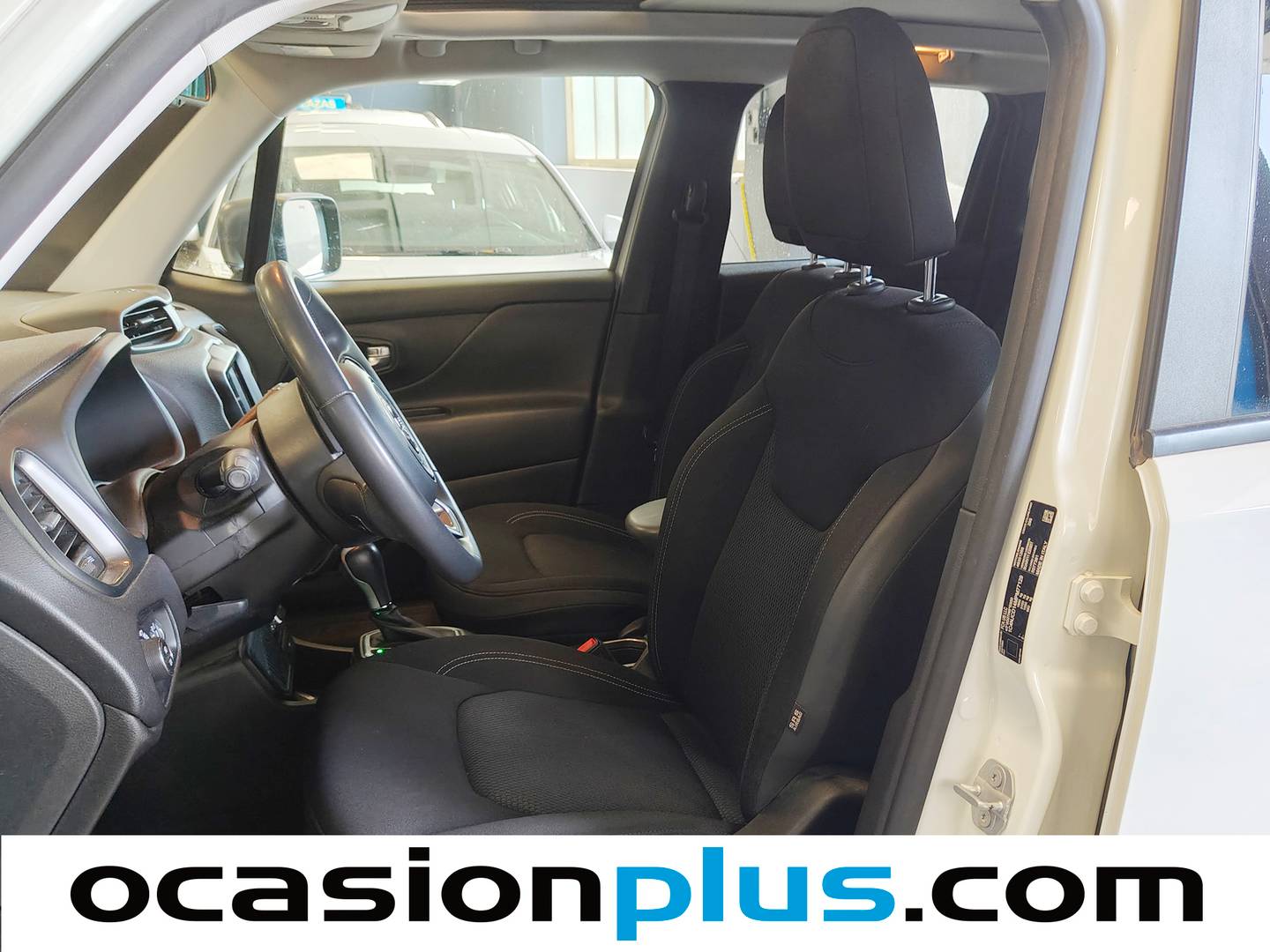 Foto asientos delanteros Jeep Renegade Jeep Renegade 1.3G Limited 4x2 DCT (150 CV)