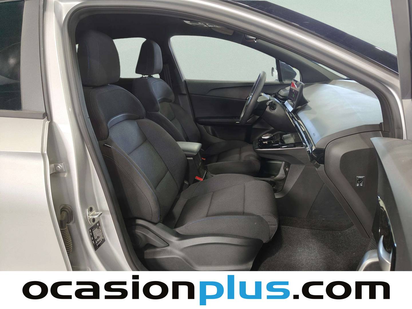 Foto MG MG4 MG MG4 51kWh Standard (170 CV)