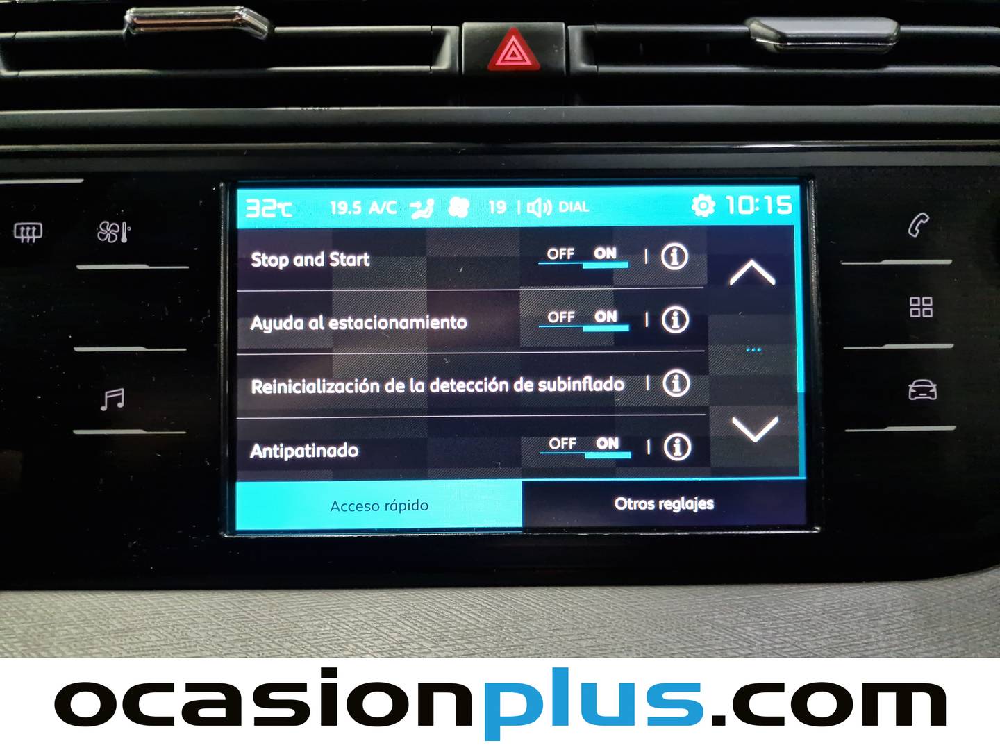 Extras y acabados del Citroën C4 Picasso Citroën C4 Picasso PureTech 130 S&S Live (130 CV)