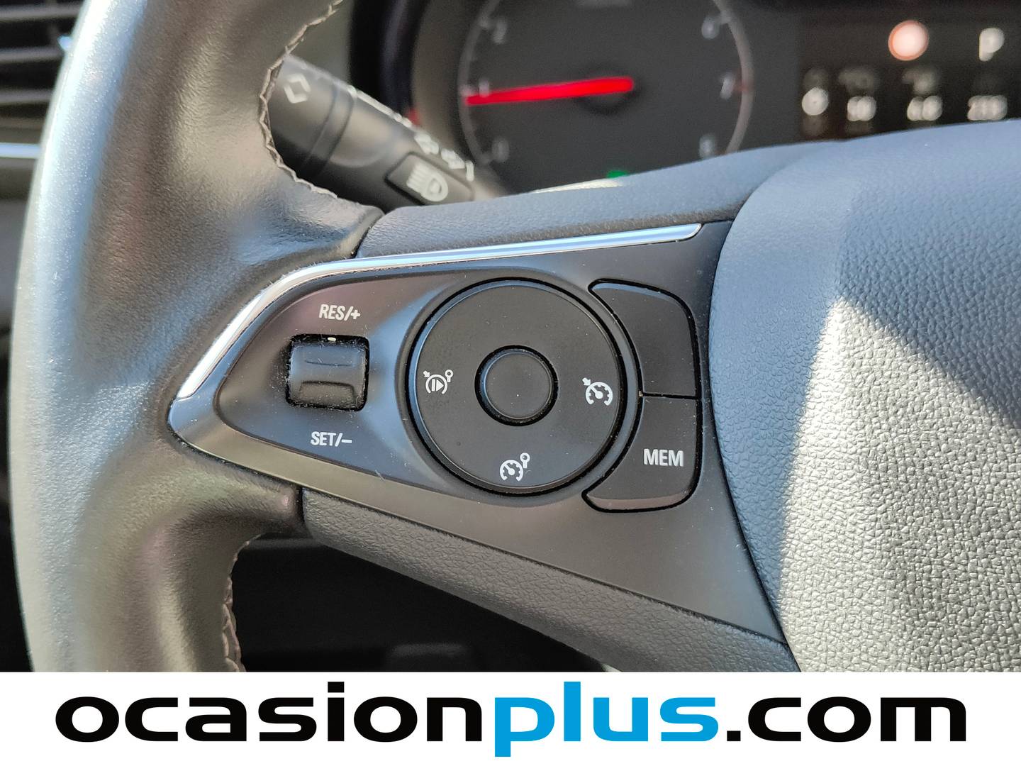 Opel Grandland X Opel Grandland X 1.2 Turbo S&S Design Line Auto (130 CV) de segunda mano