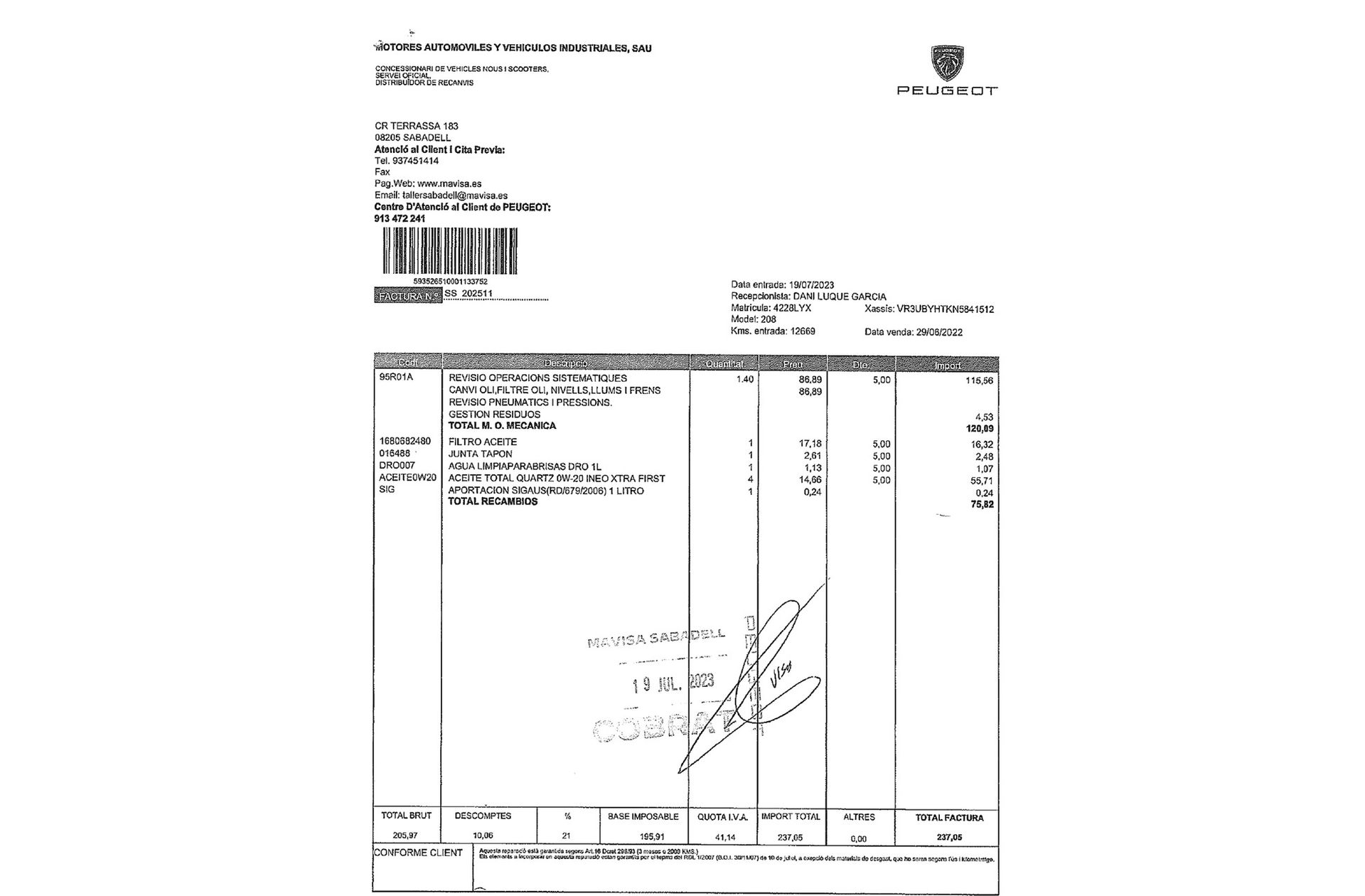 Peugeot 208 BlueHDi 100 GT - foto 23