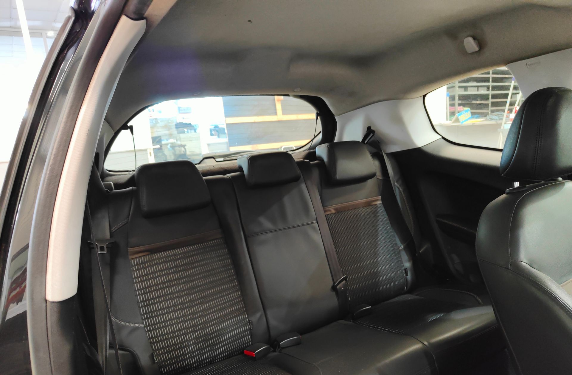 Peugeot 208 1.4 VTi Allure - foto 14