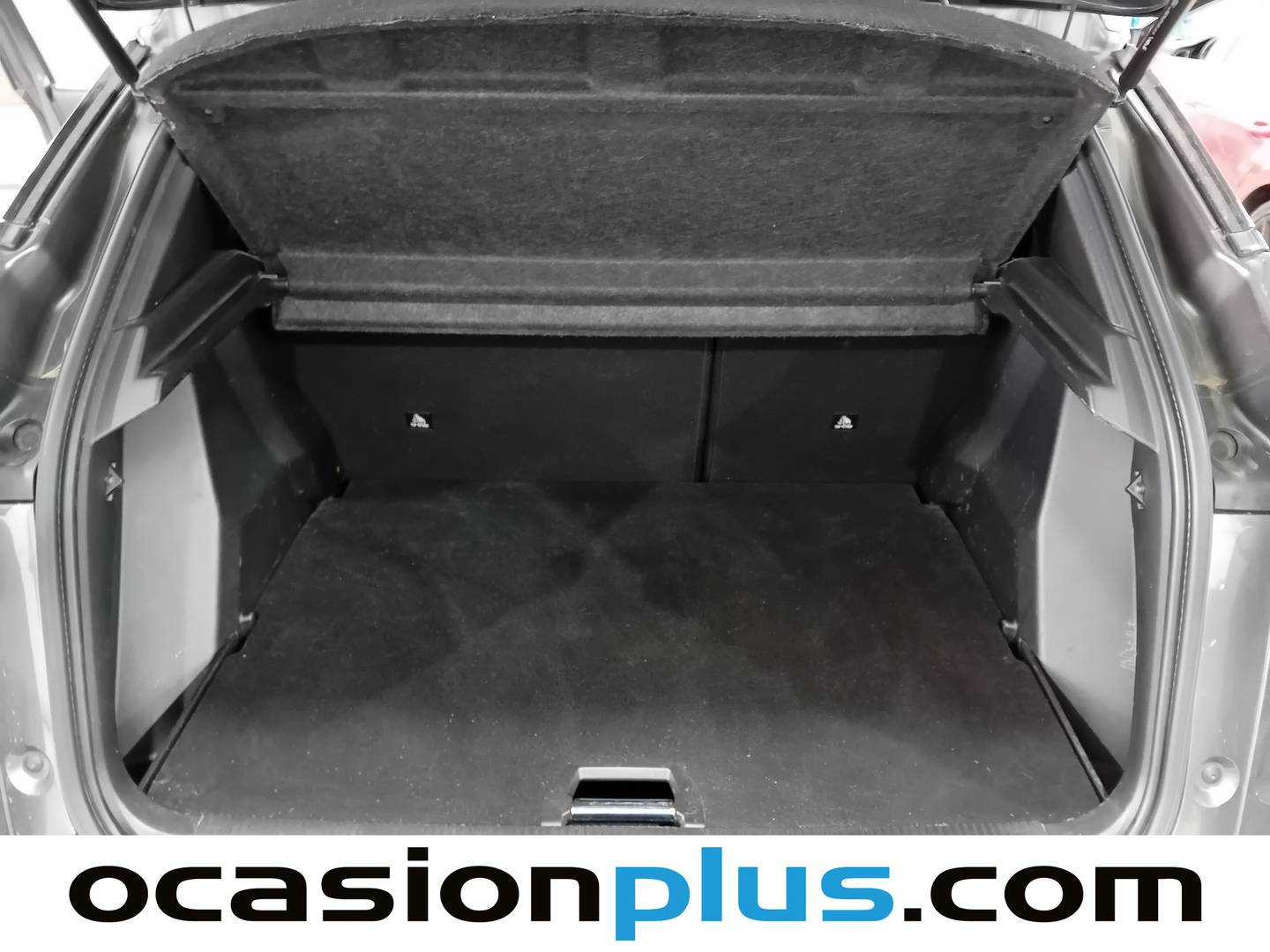 Fotos maletero Peugeot 2008 Peugeot 2008 PureTech 130 S&S Allure Pack EAT8 (130 CV)