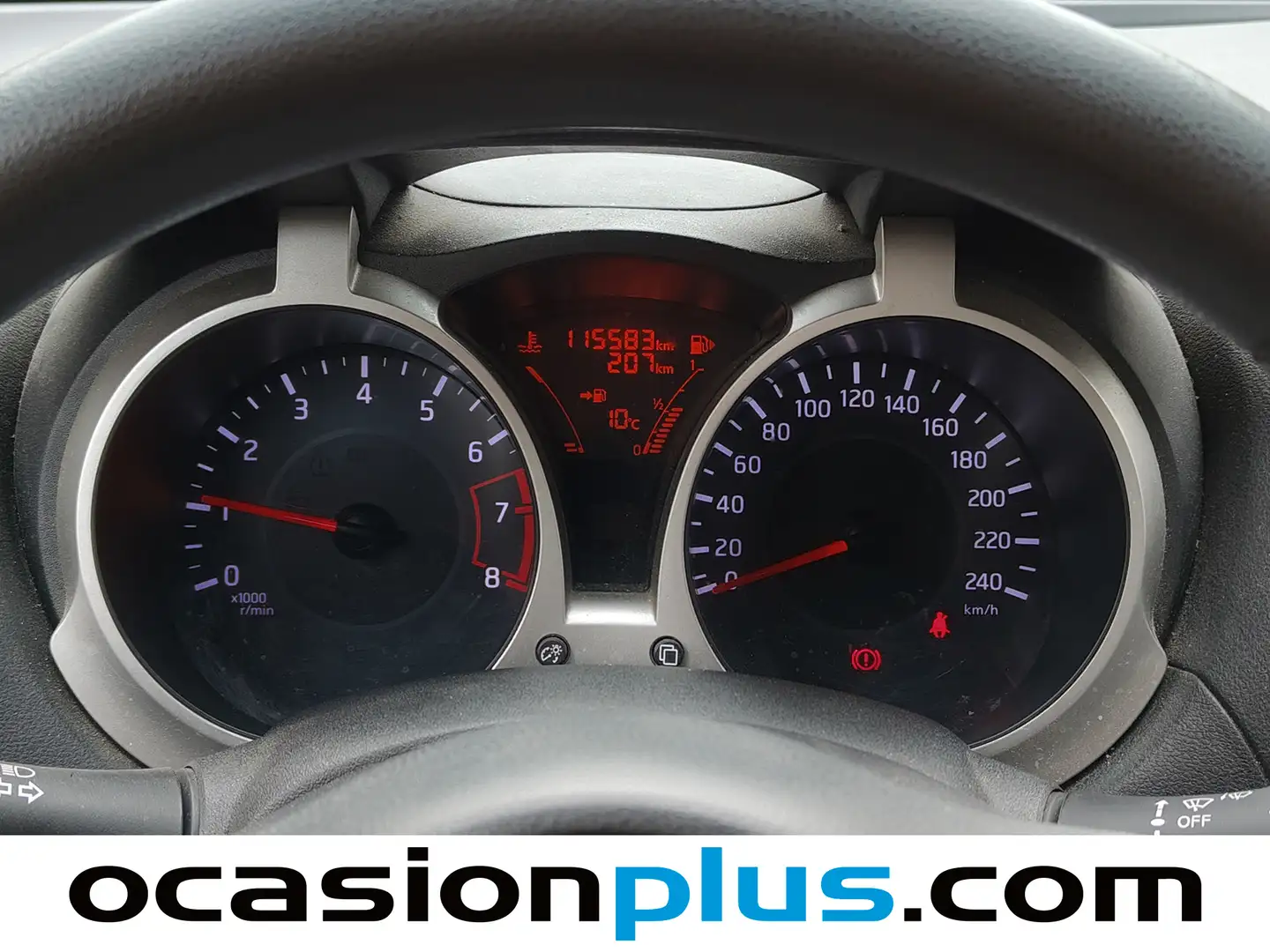 Foto Nissan JUKE Nissan Juke 1.6 Visia 4x2 (94 CV)