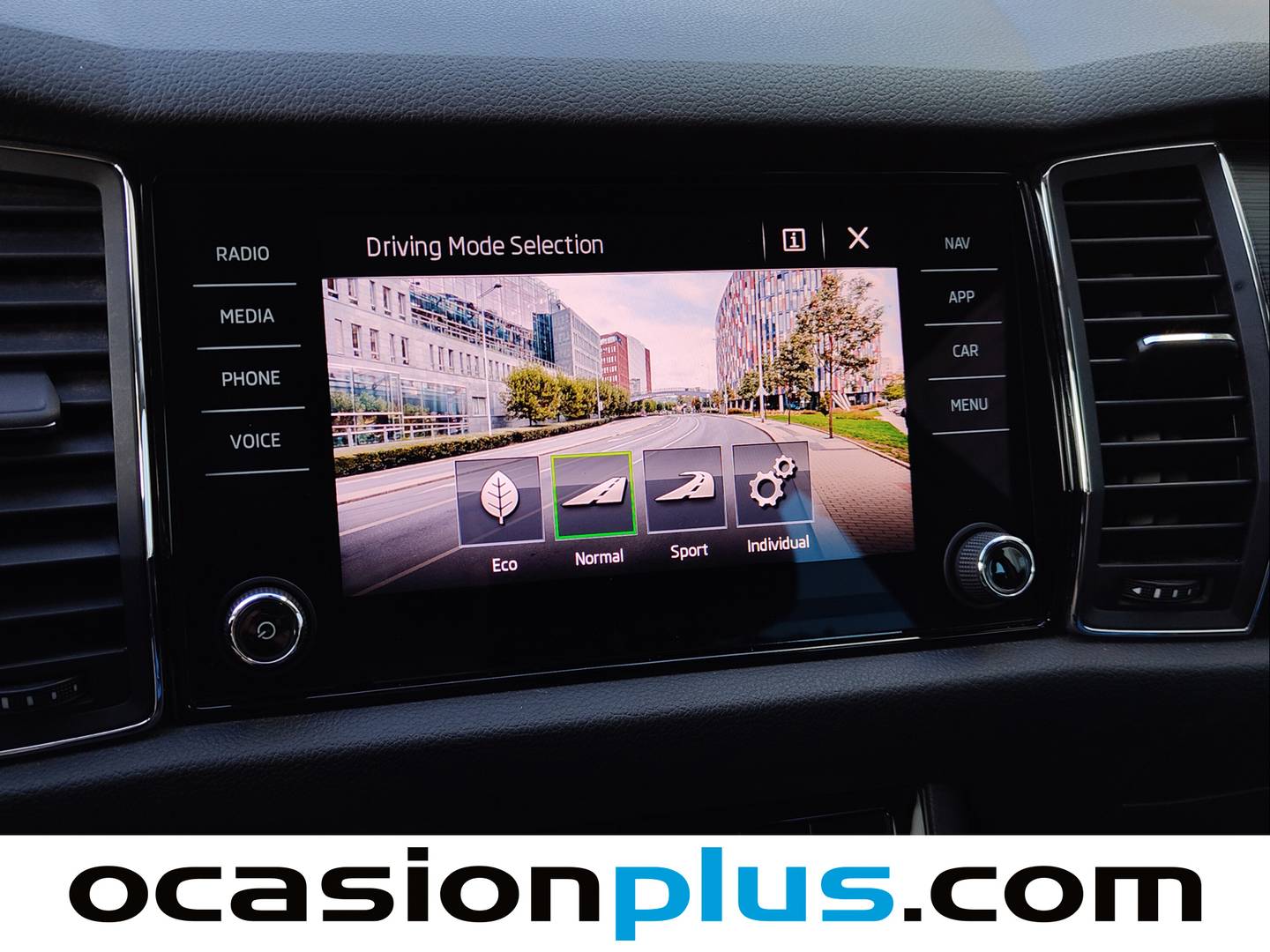 Skoda Kodiaq Skoda Kodiaq 1.5 TSI Ambition 4x2 DSG (150 CV) seminuevo