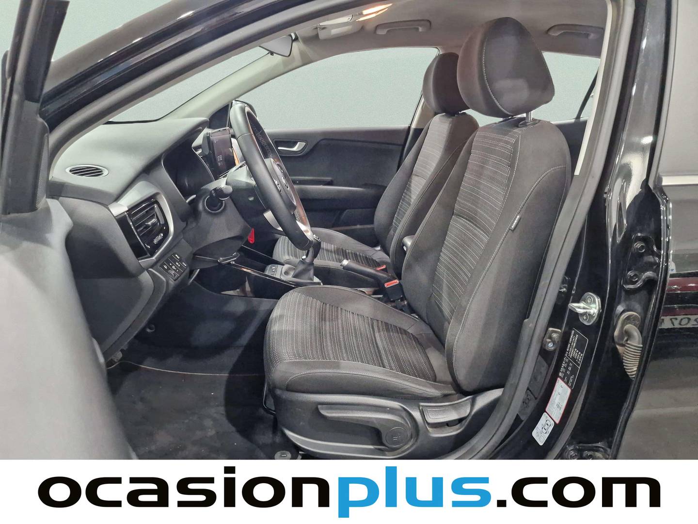 Foto asientos delanteros KIA Stonic KIA Stonic 1.0 T-GDi MHEV Drive iMT (100 CV)