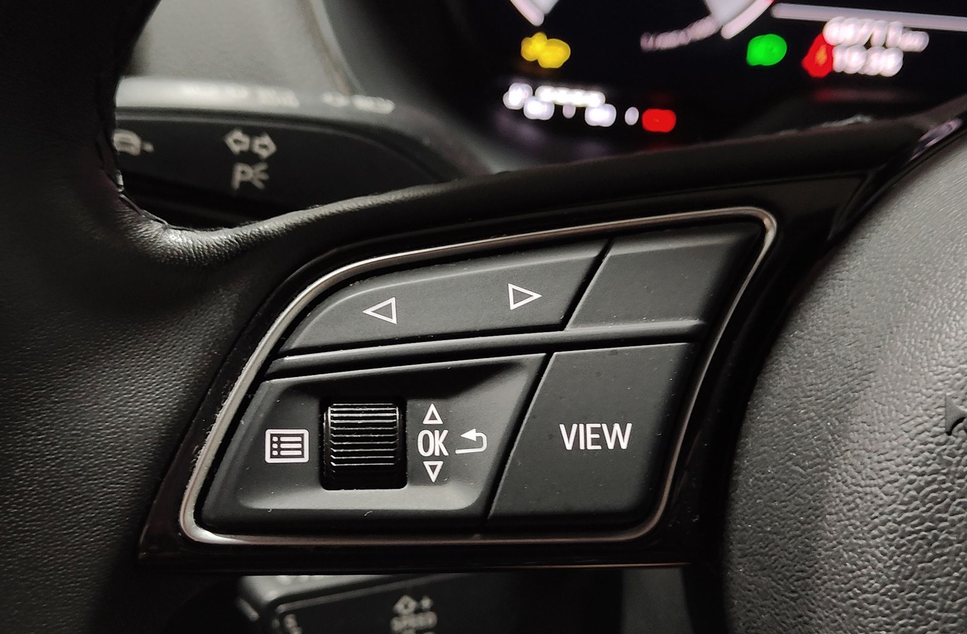 Audi Q2 Advanced 30 TFSI - foto 28